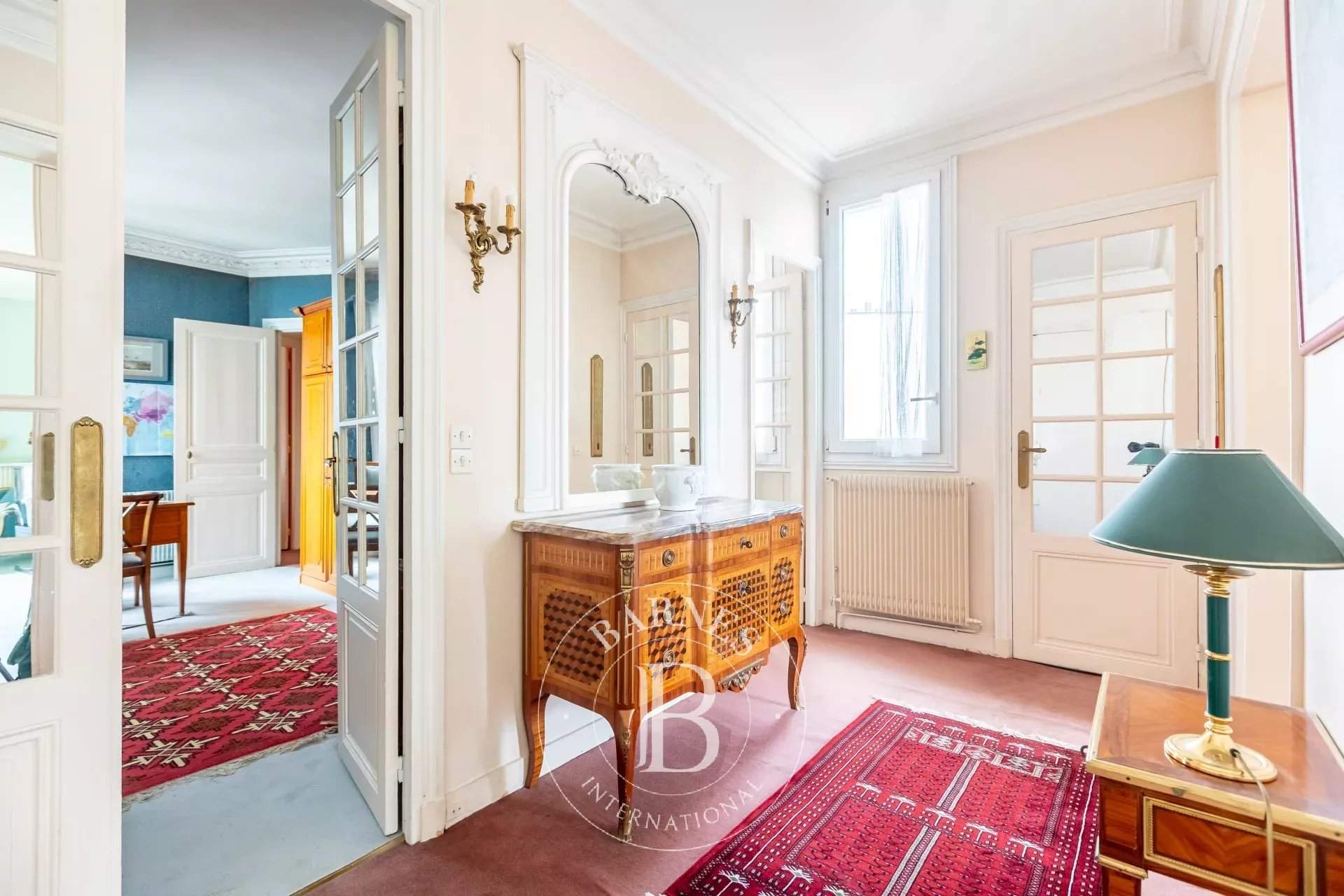 Paris  - Appartement 4 Pi&egrave;ces 2 Chambres - picture 8