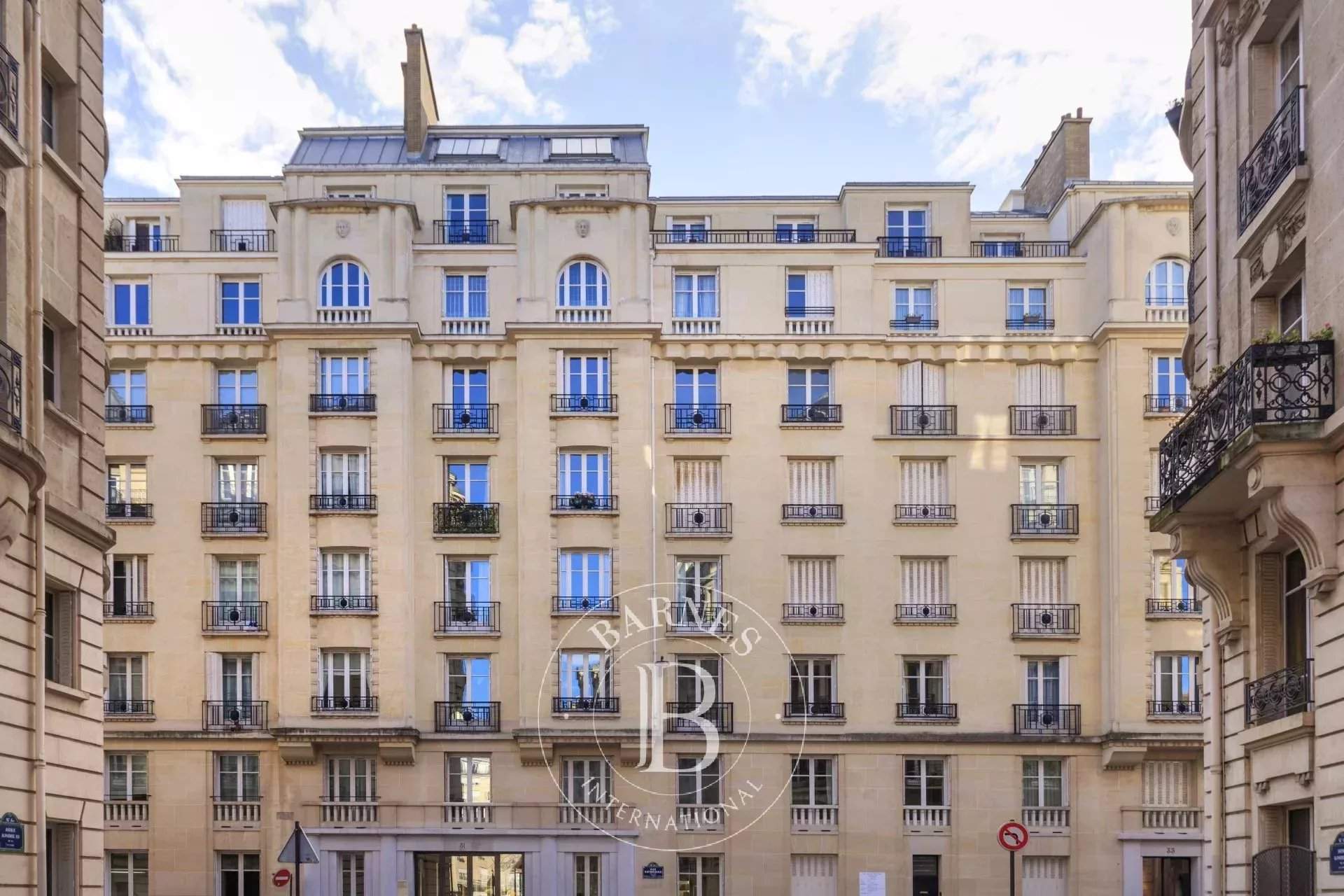 Paris  - Apartment 2 Bedrooms - picture 18