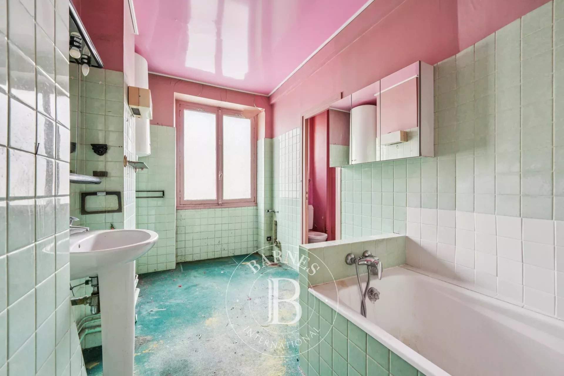 Paris  - Appartement 3 Pi&egrave;ces 2 Chambres - picture 11