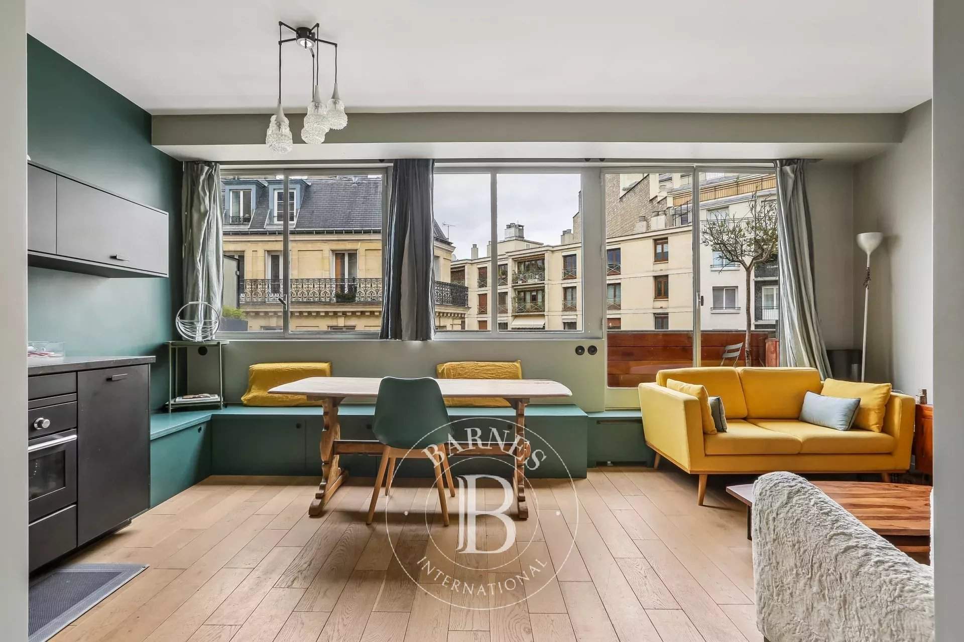 Paris  - Apartment  - picture 2