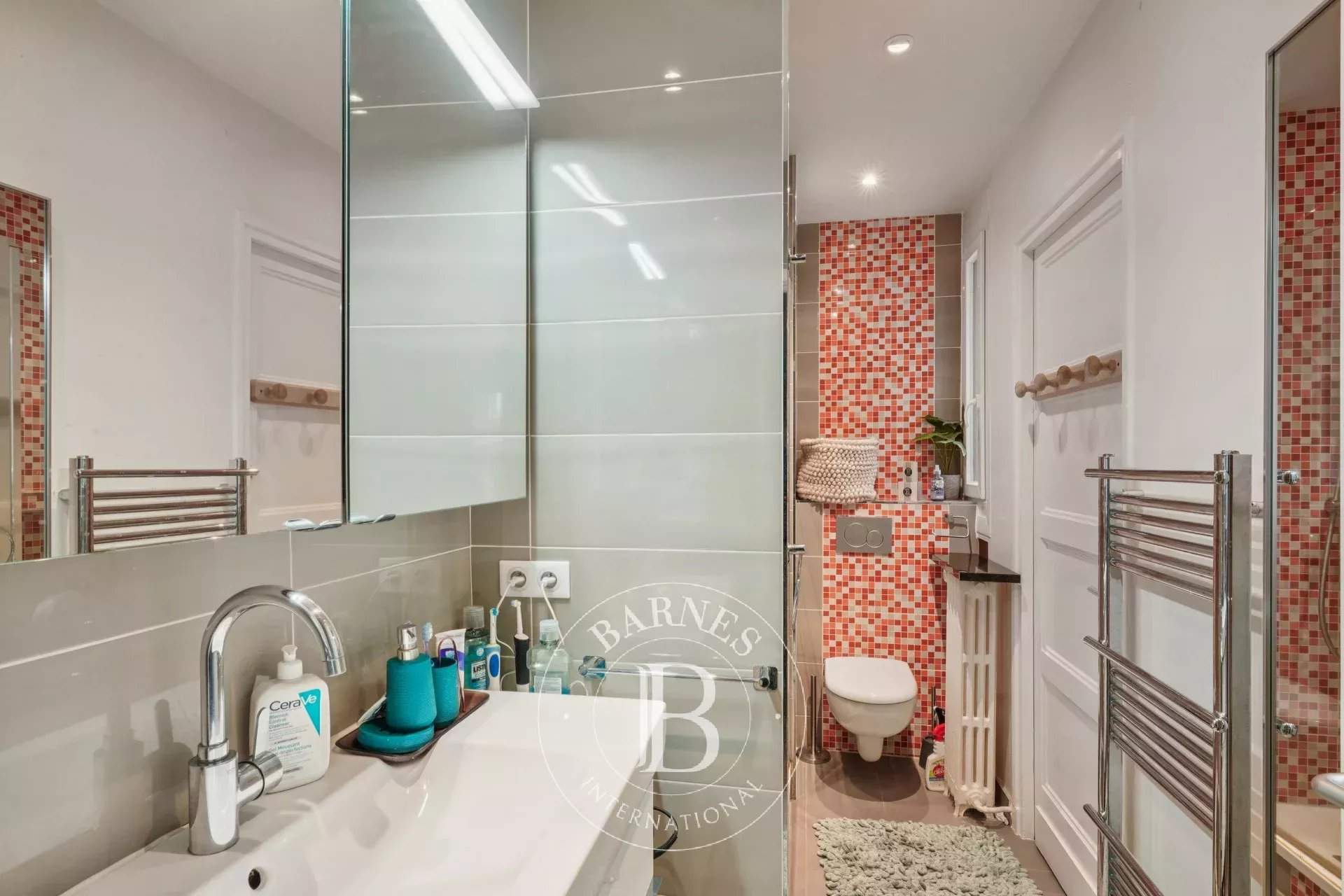 Paris  - Appartement 4 Pi&egrave;ces 2 Chambres - picture 9