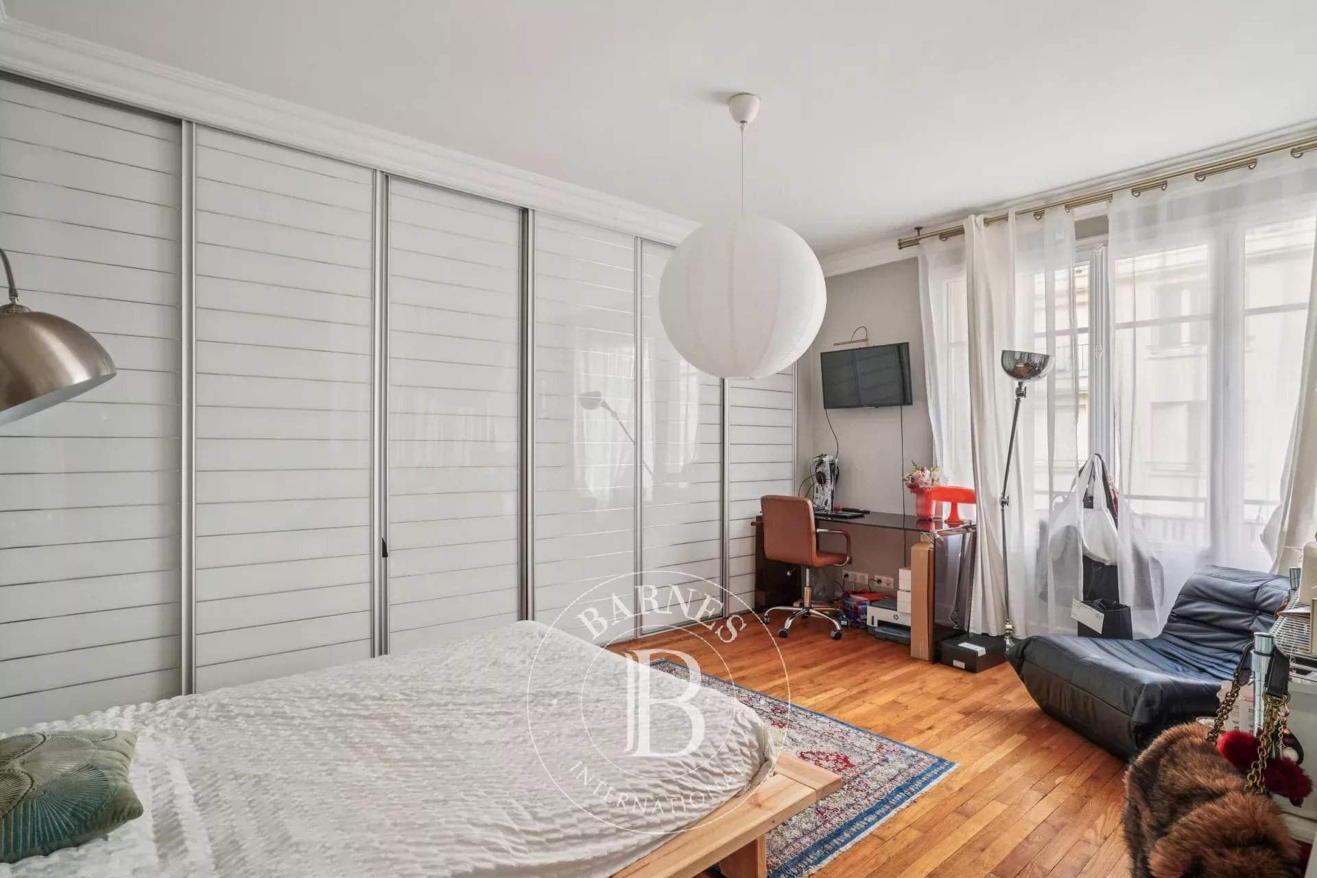 Paris  - Appartement 4 Pi&egrave;ces 2 Chambres - picture 6