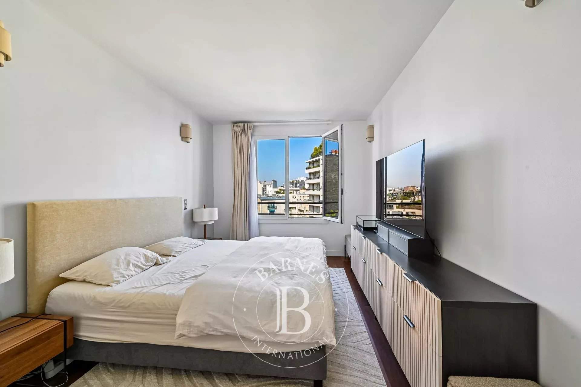 Paris  - Appartement 4 Pi&egrave;ces 2 Chambres - picture 12