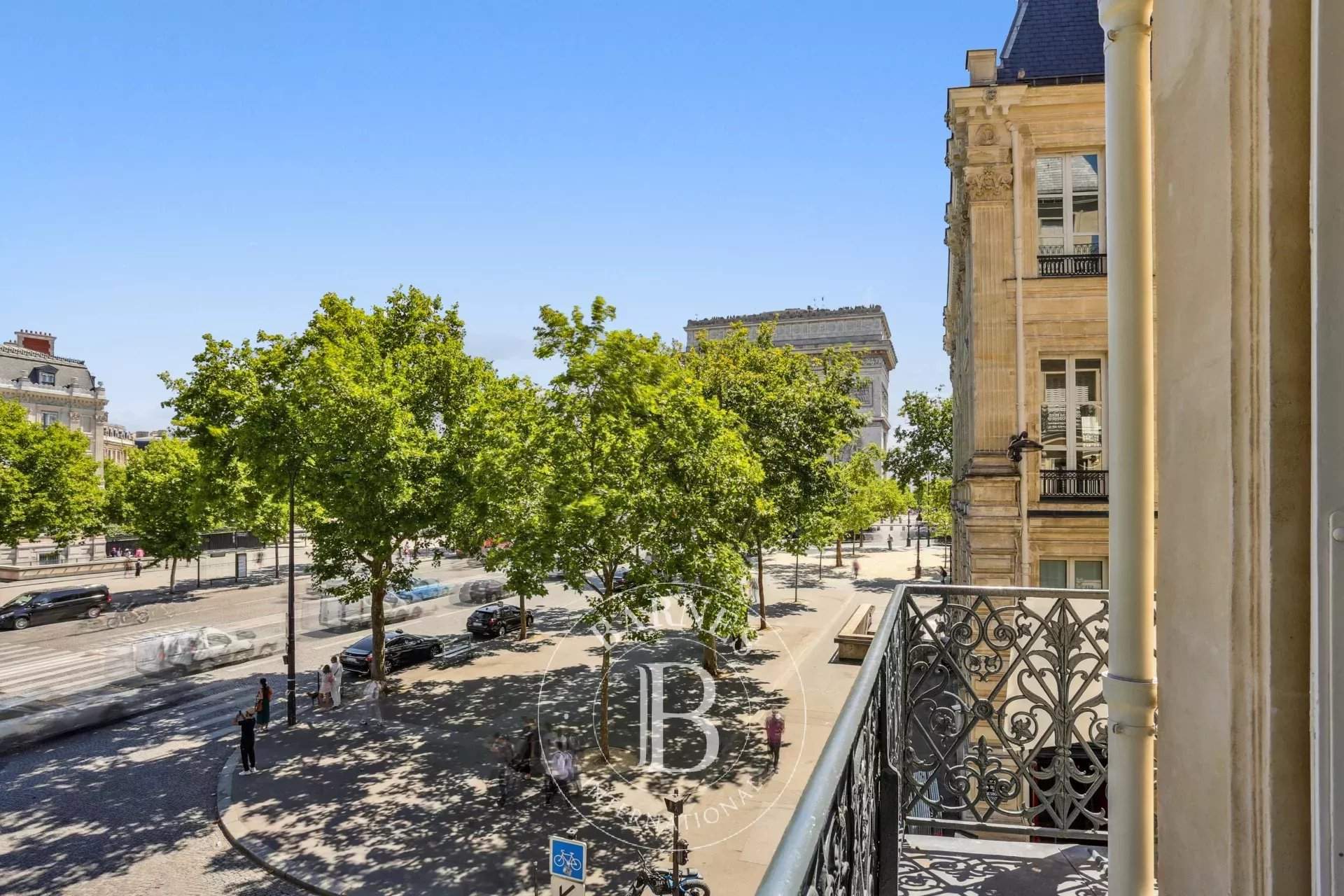 Paris  - Apartment 3 Bedrooms - picture 4