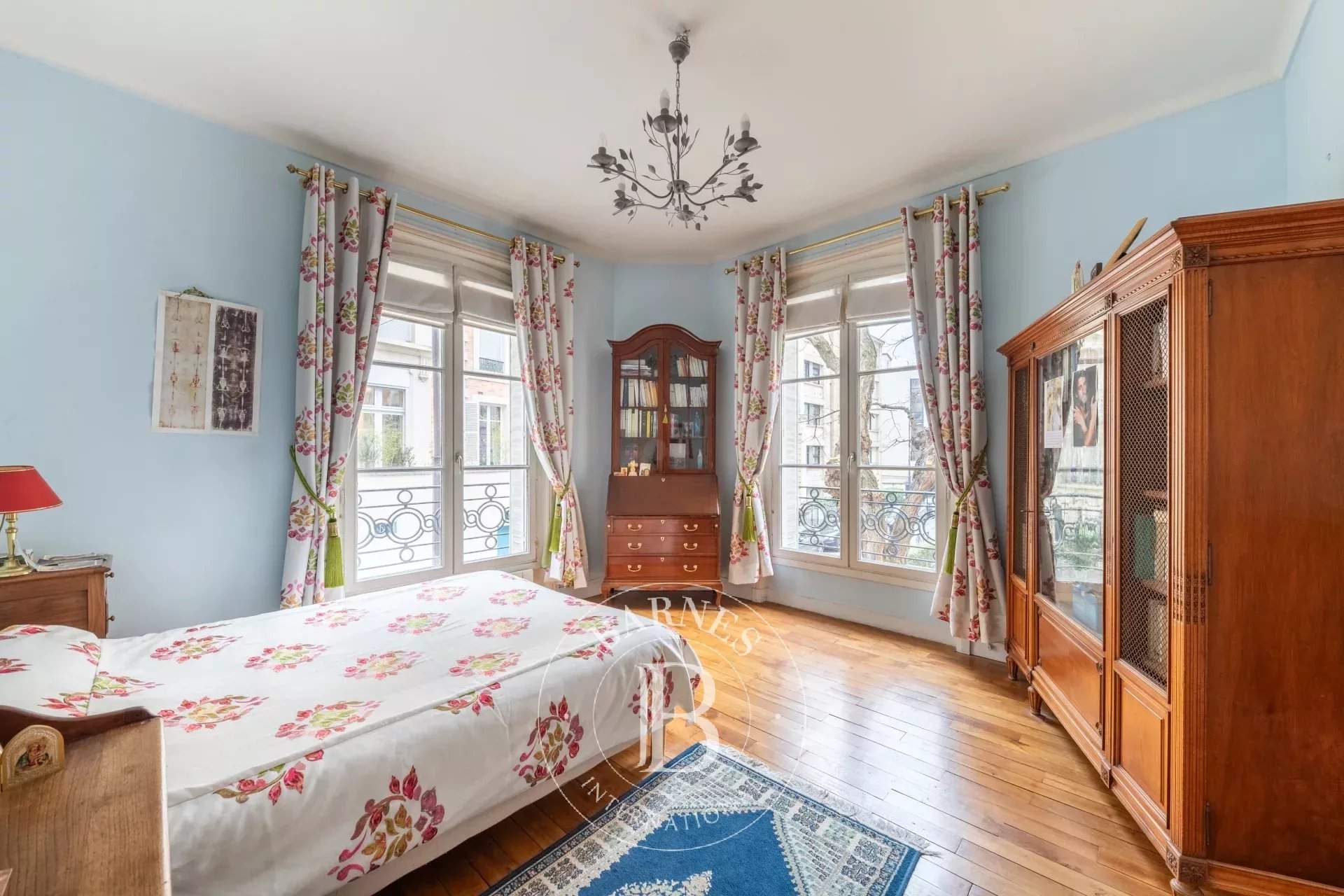 Paris  - Apartment 3 Bedrooms - picture 4