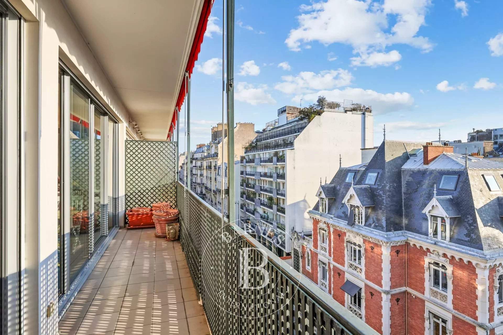 Paris  - Apartment 2 Bedrooms - picture 11