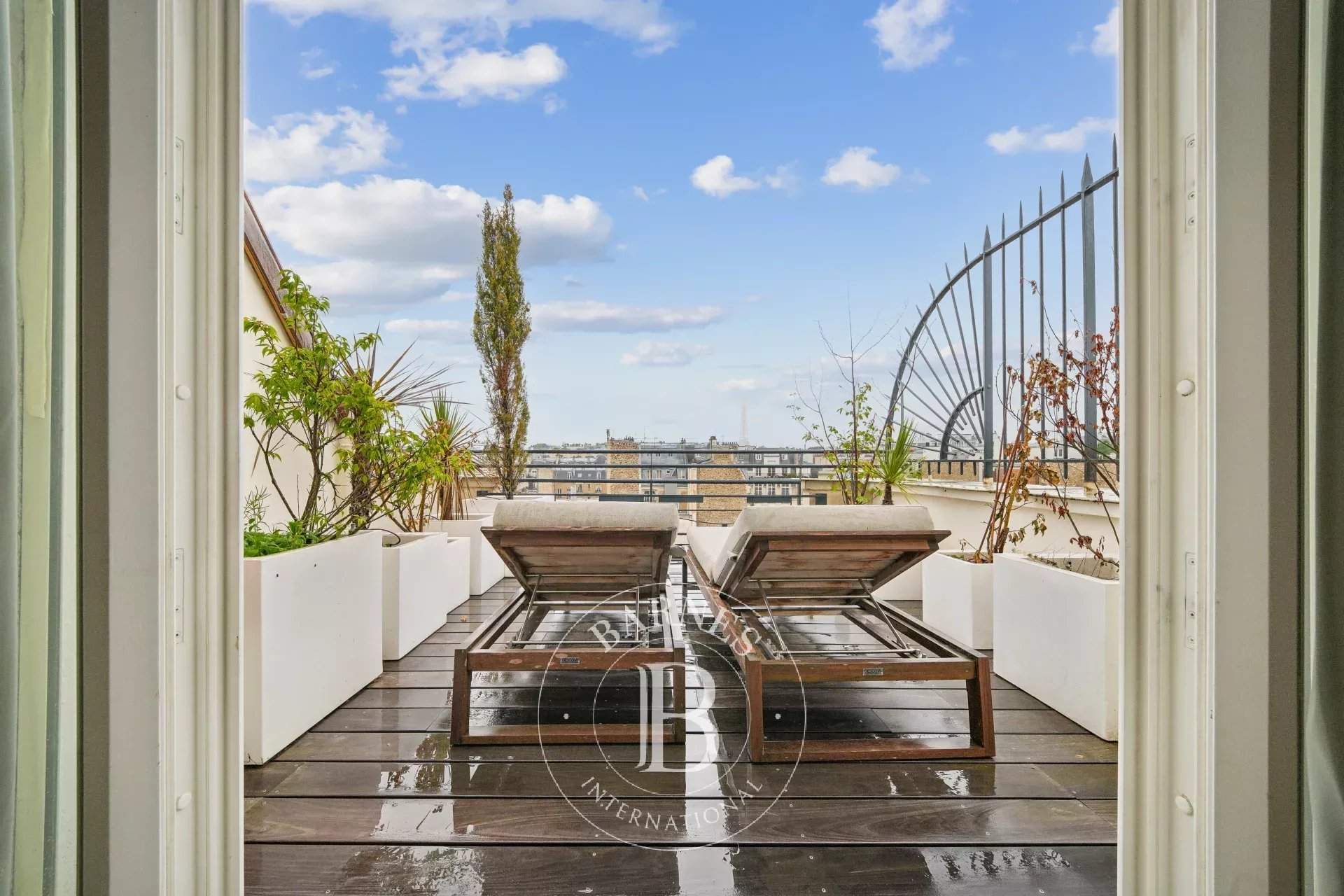 Paris  - Apartment 3 Bedrooms - picture 9