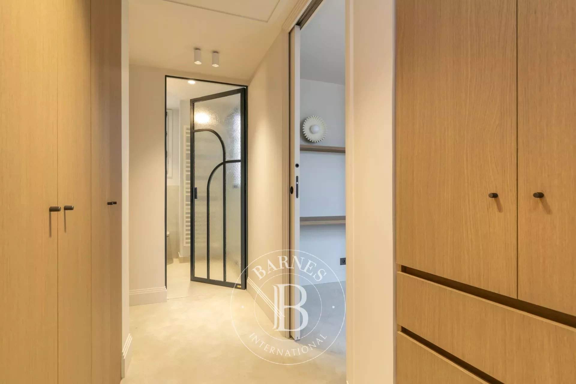 Paris  - Appartement 3 Pi&egrave;ces 2 Chambres - picture 13