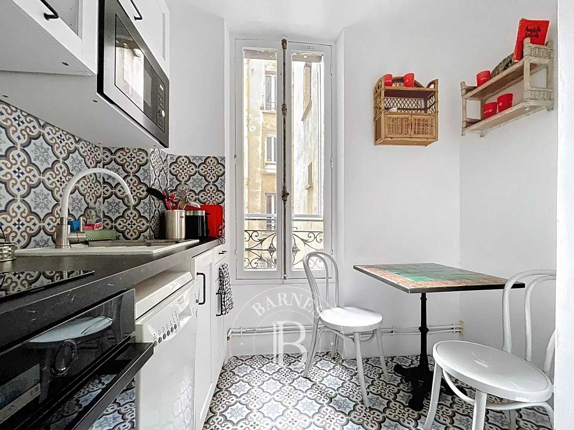 Paris  - Piso 2 Cuartos, 1 Habitacion