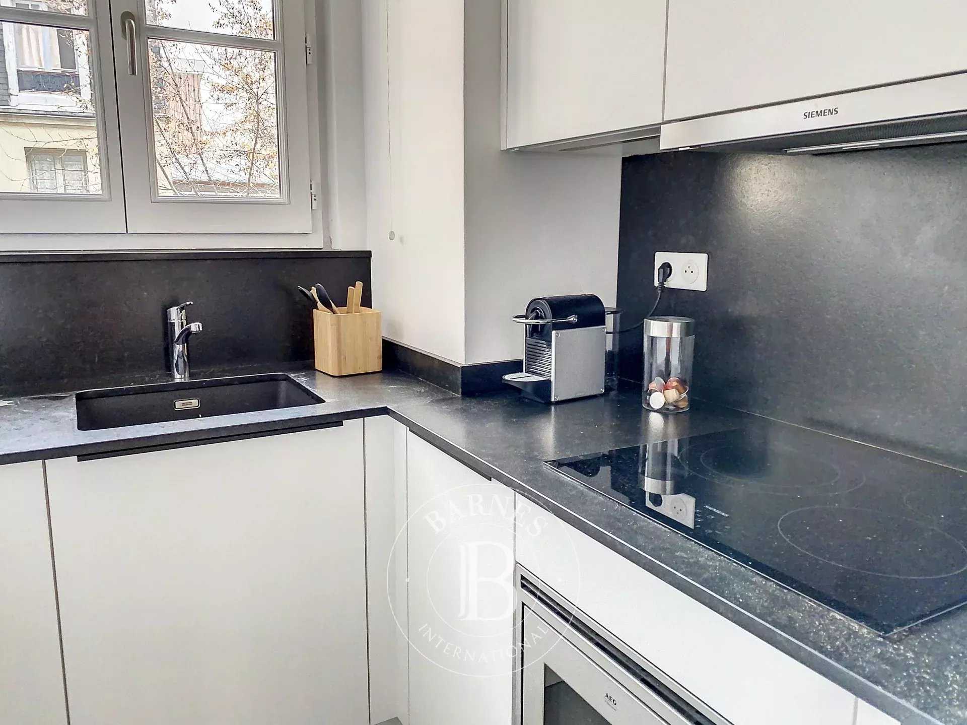 Paris  - Piso 3 Cuartos 2 Habitaciones