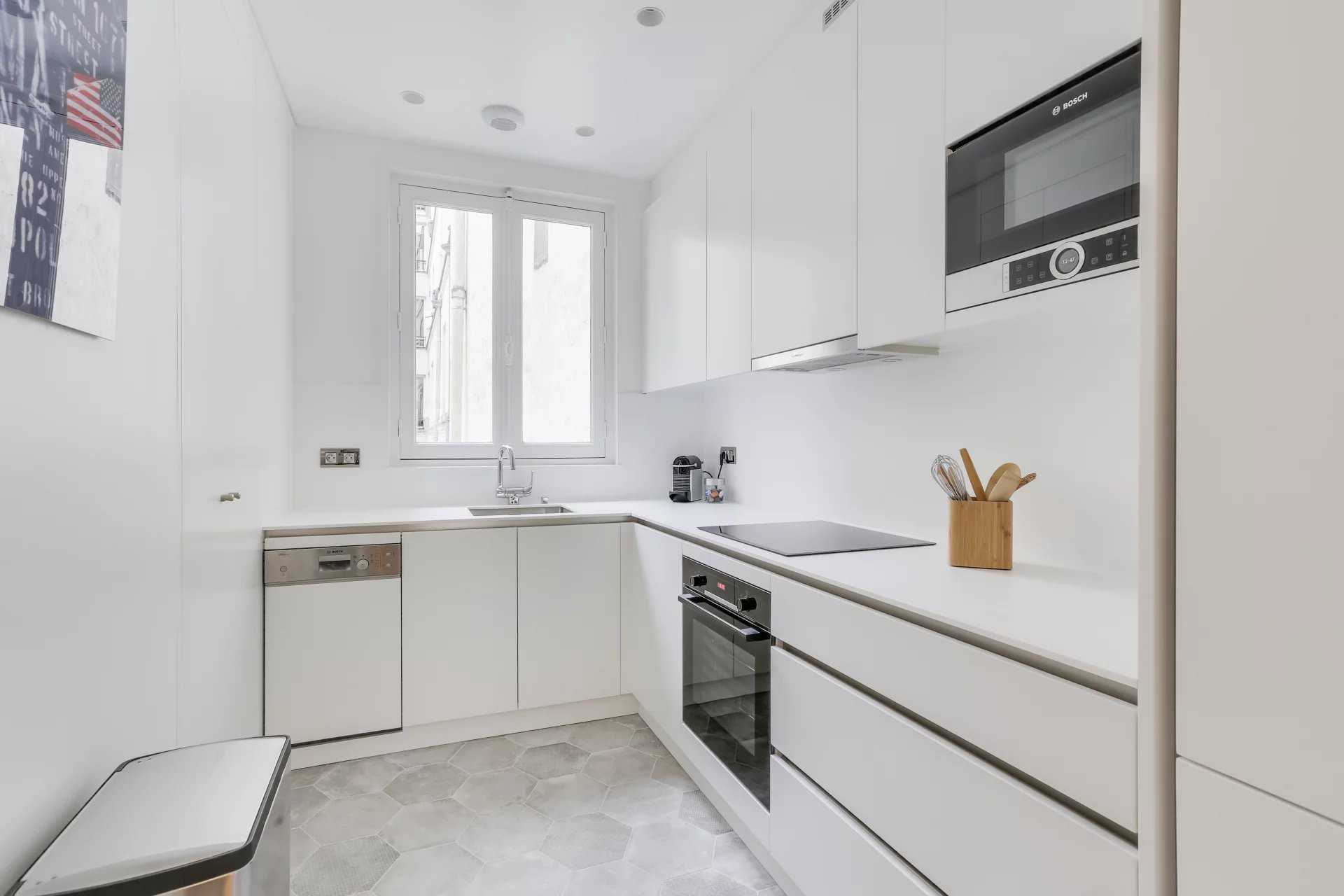 Paris  - Appartement 2 Pi&egrave;ces, 1 Chambre