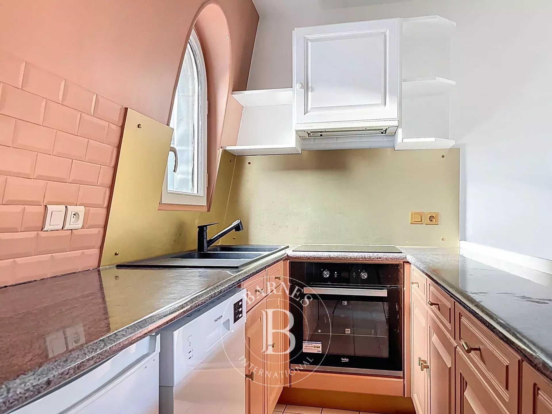 Paris  - Piso 2 Cuartos, 1 Habitacion