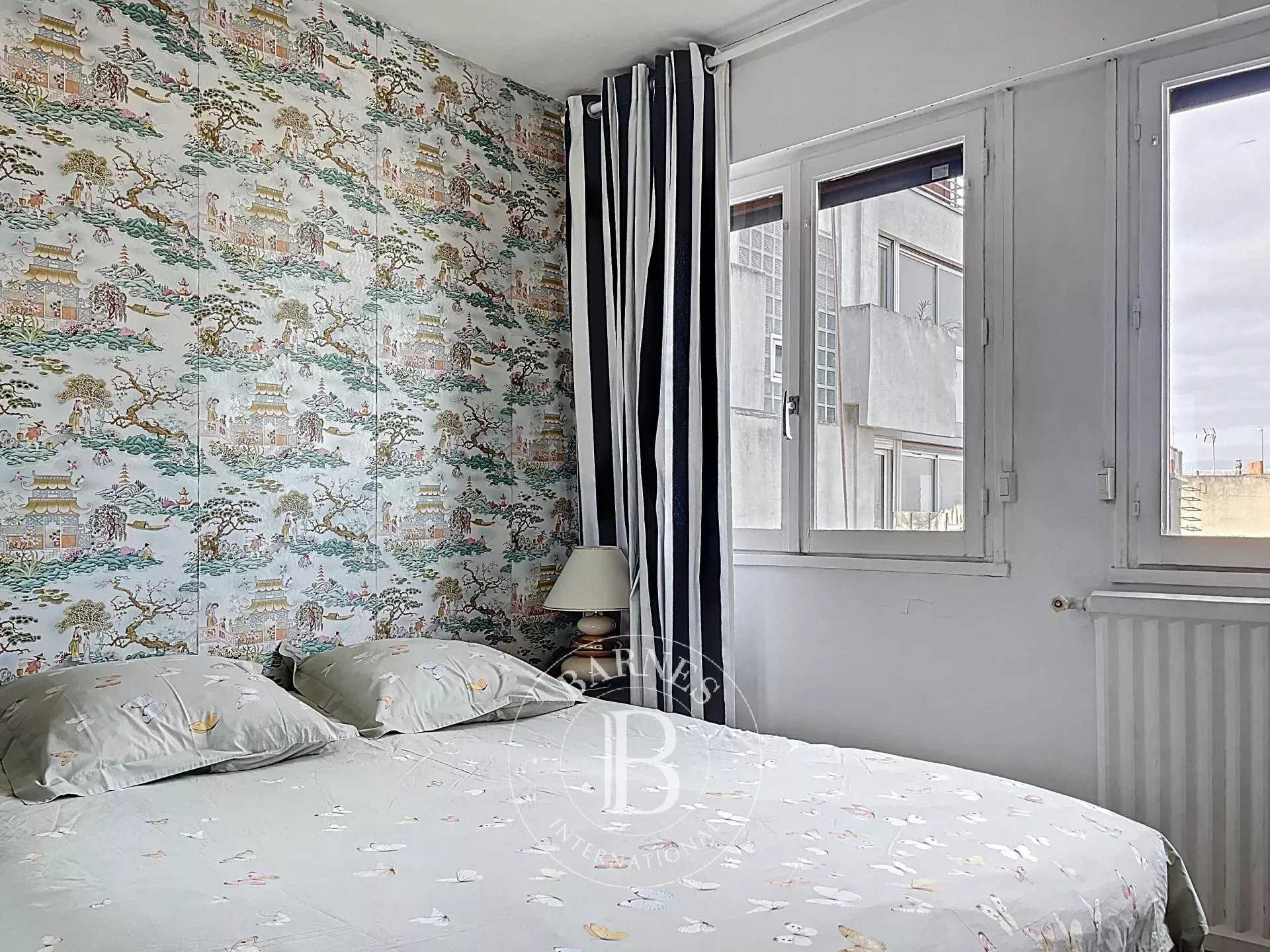 Paris  - Piso 2 Cuartos, 1 Habitacion