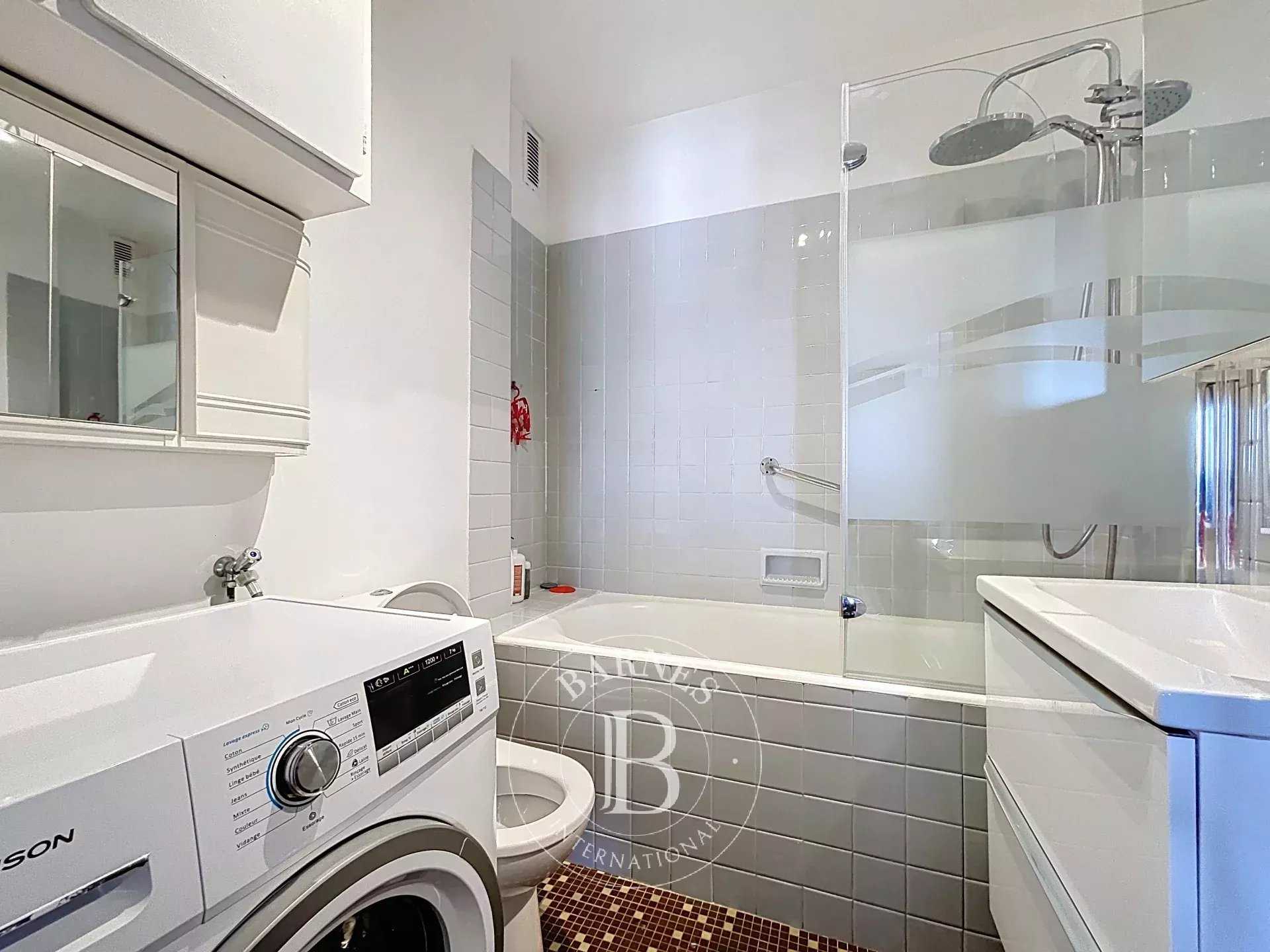 Paris  - Piso 2 Cuartos, 1 Habitacion