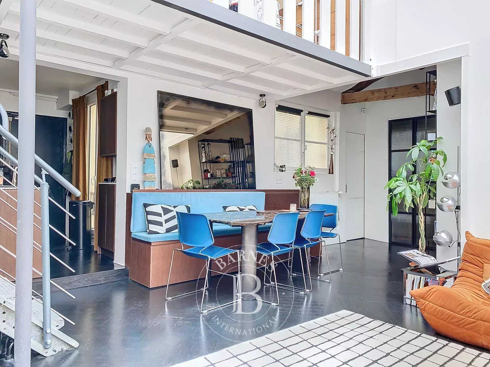 Paris  - Appartement 3 Pièces 2 Chambres