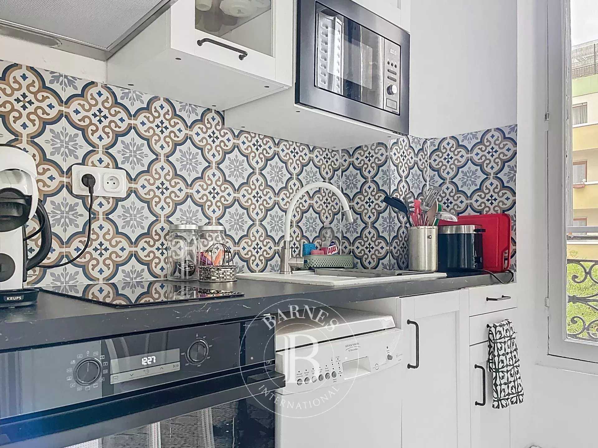 Paris  - Piso 2 Cuartos, 1 Habitacion