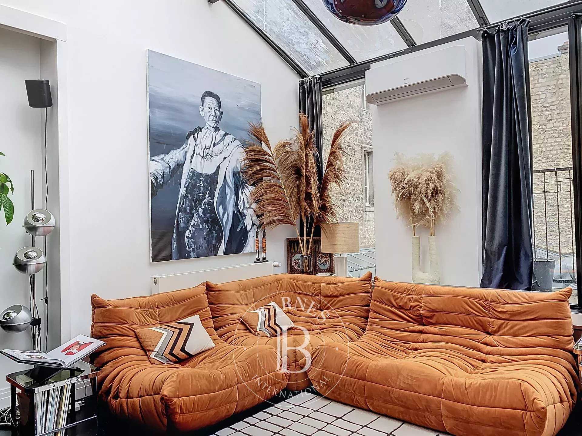 Paris  - Appartement 3 Pièces 2 Chambres