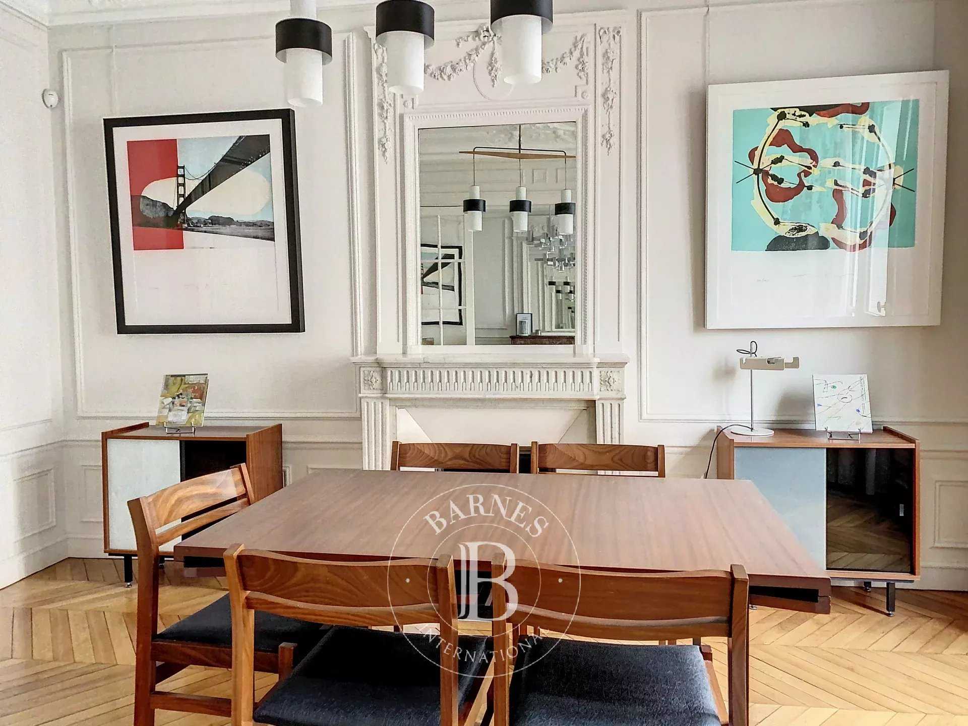 Paris  - Appartement 3 Pi&egrave;ces, 1 Chambre