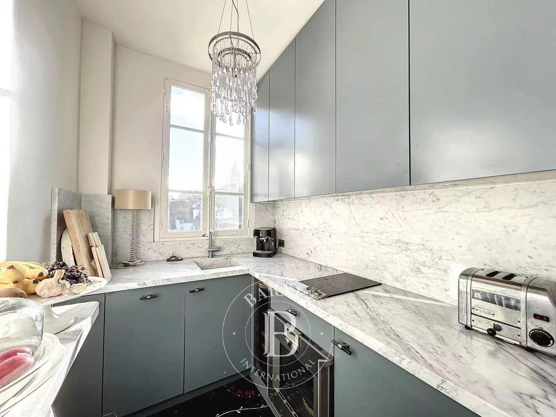 Paris  - Apartment 2 Bedrooms