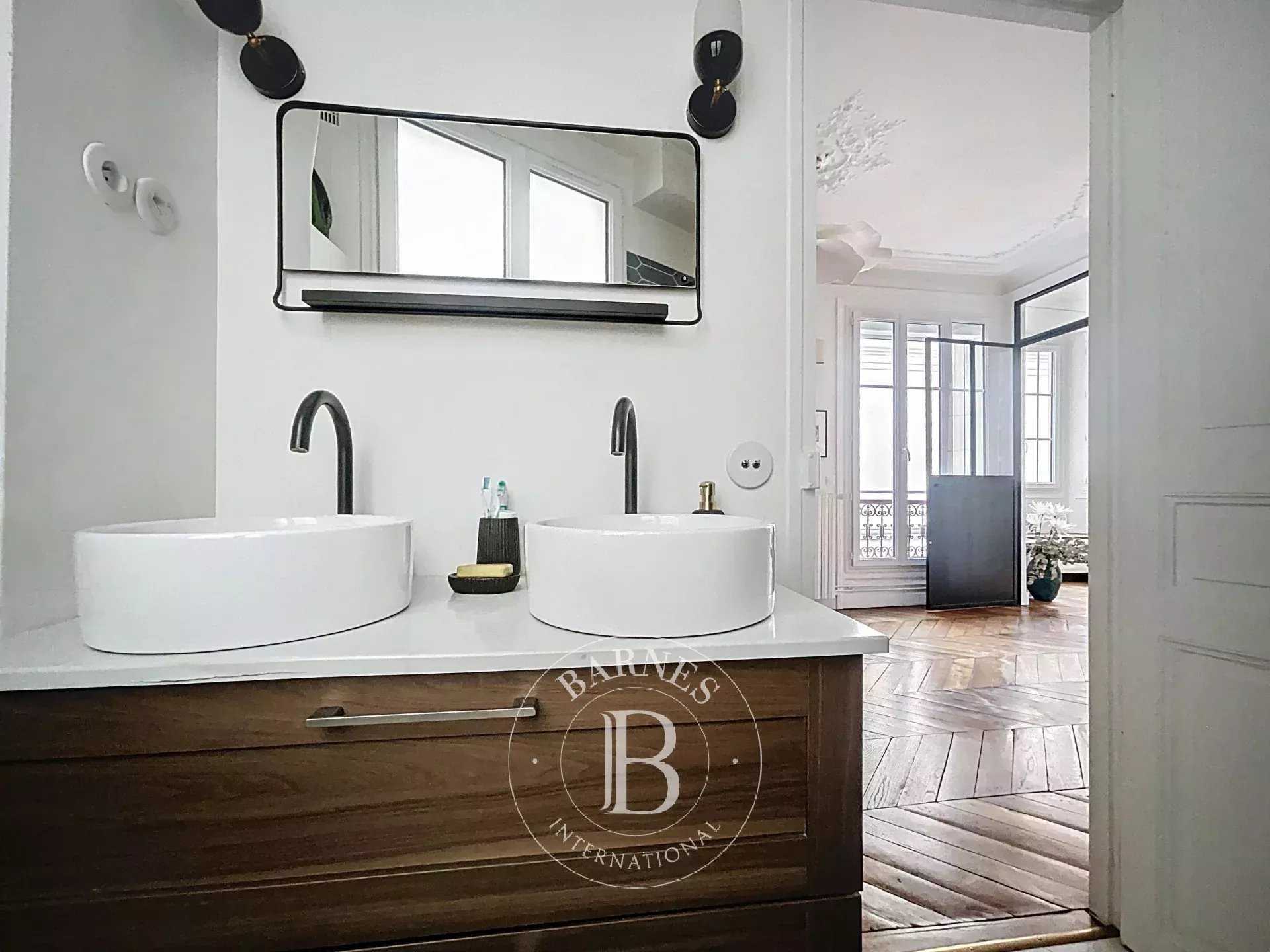 Paris  - Piso 3 Cuartos 2 Habitaciones