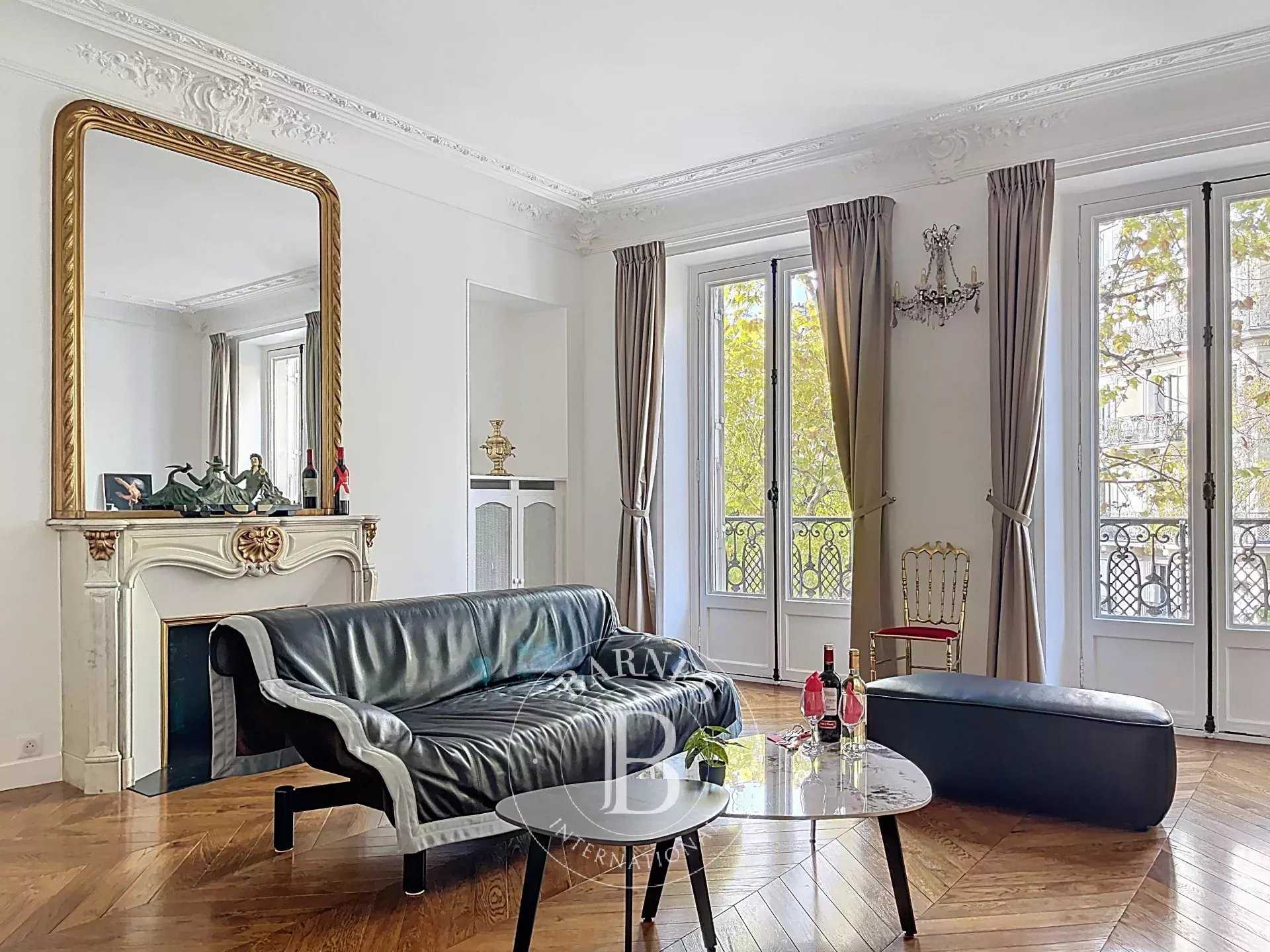 Paris  - Piso 6 Cuartos 4 Habitaciones