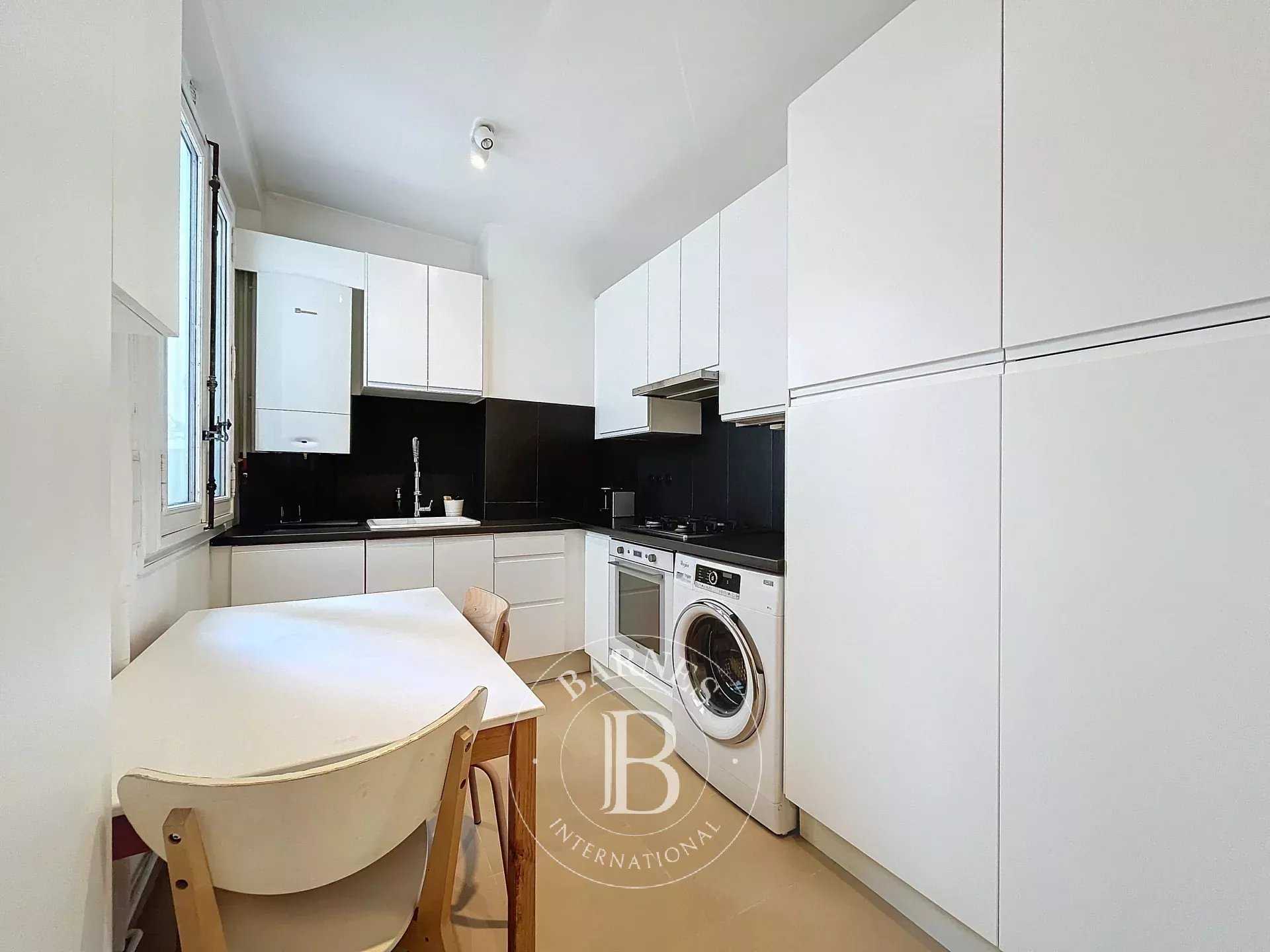 Piso Paris 75009  -  ref 2766295 (picture 2)