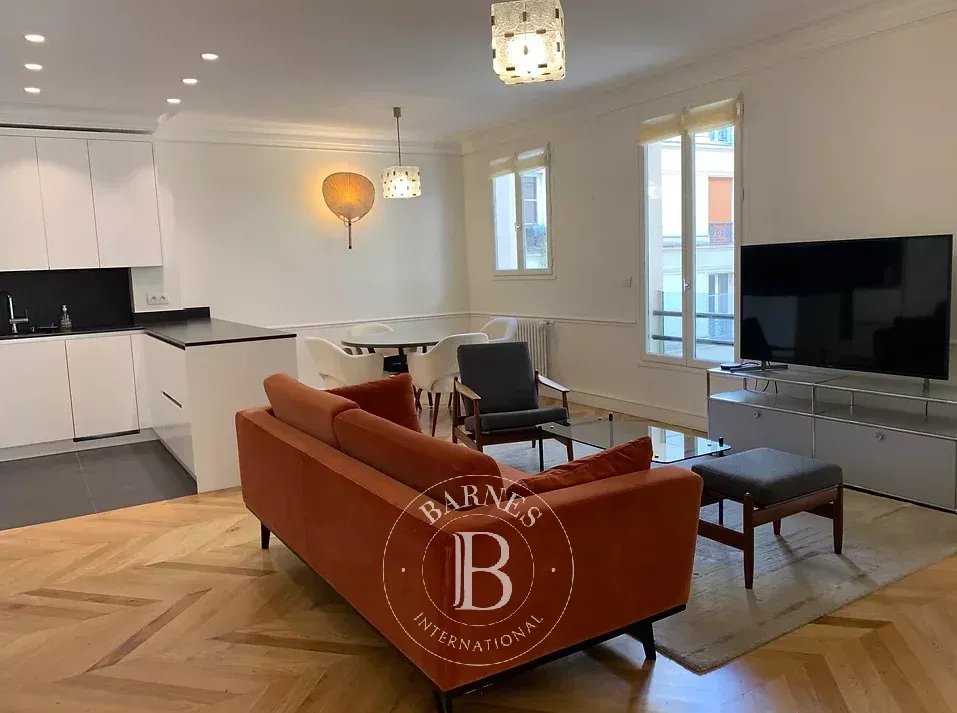 Piso Paris 75009  -  ref 83340110 (picture 2)