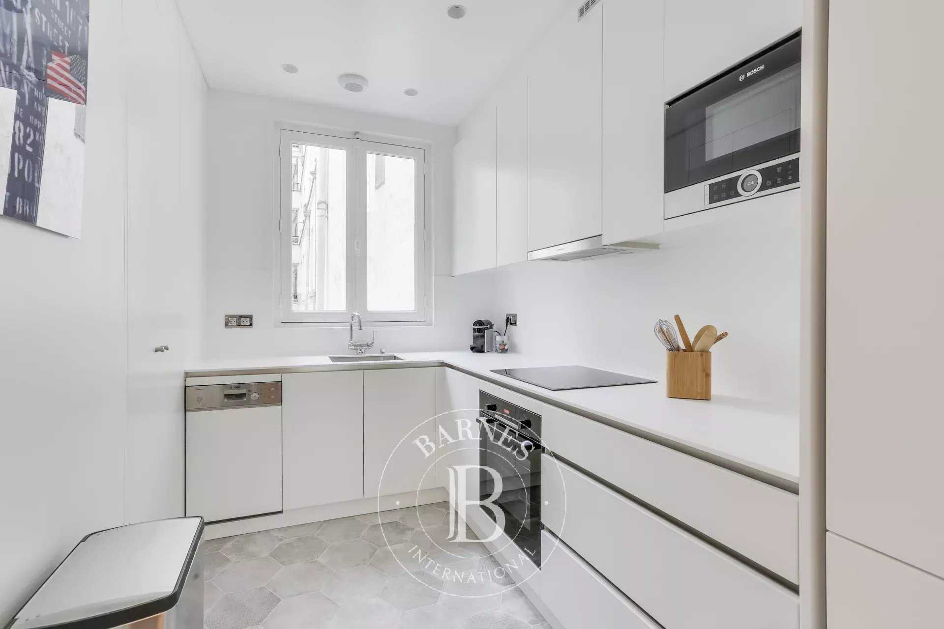 Appartement Paris 75010  -  ref 87146095 (picture 3)