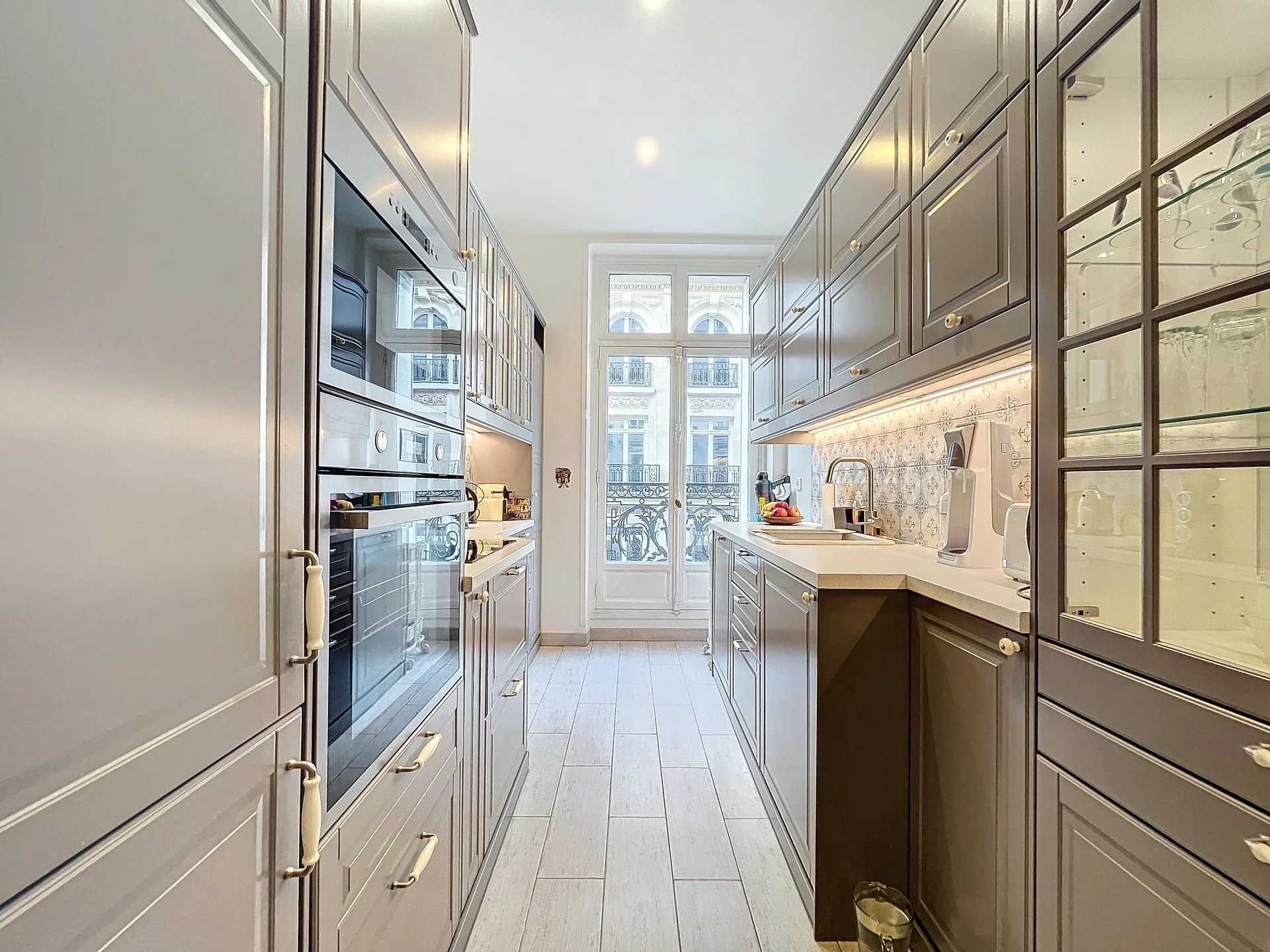 Piso Paris 75009  -  ref 84231000 (picture 2)