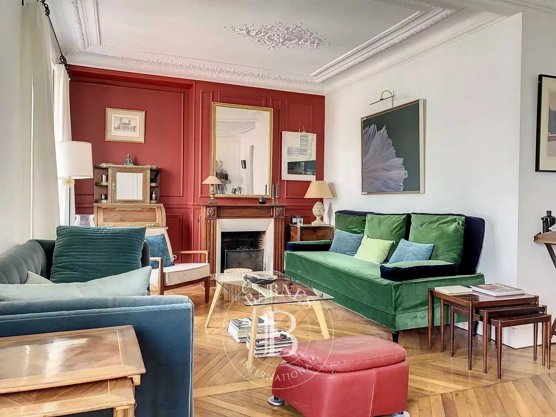 Apartment Paris 75010  -  ref 85677156 (picture 1)