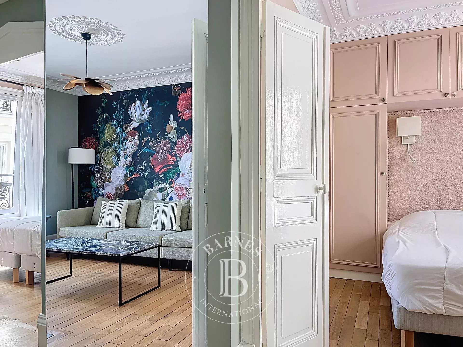 Apartment Paris 75009  -  ref 86018002 (picture 2)