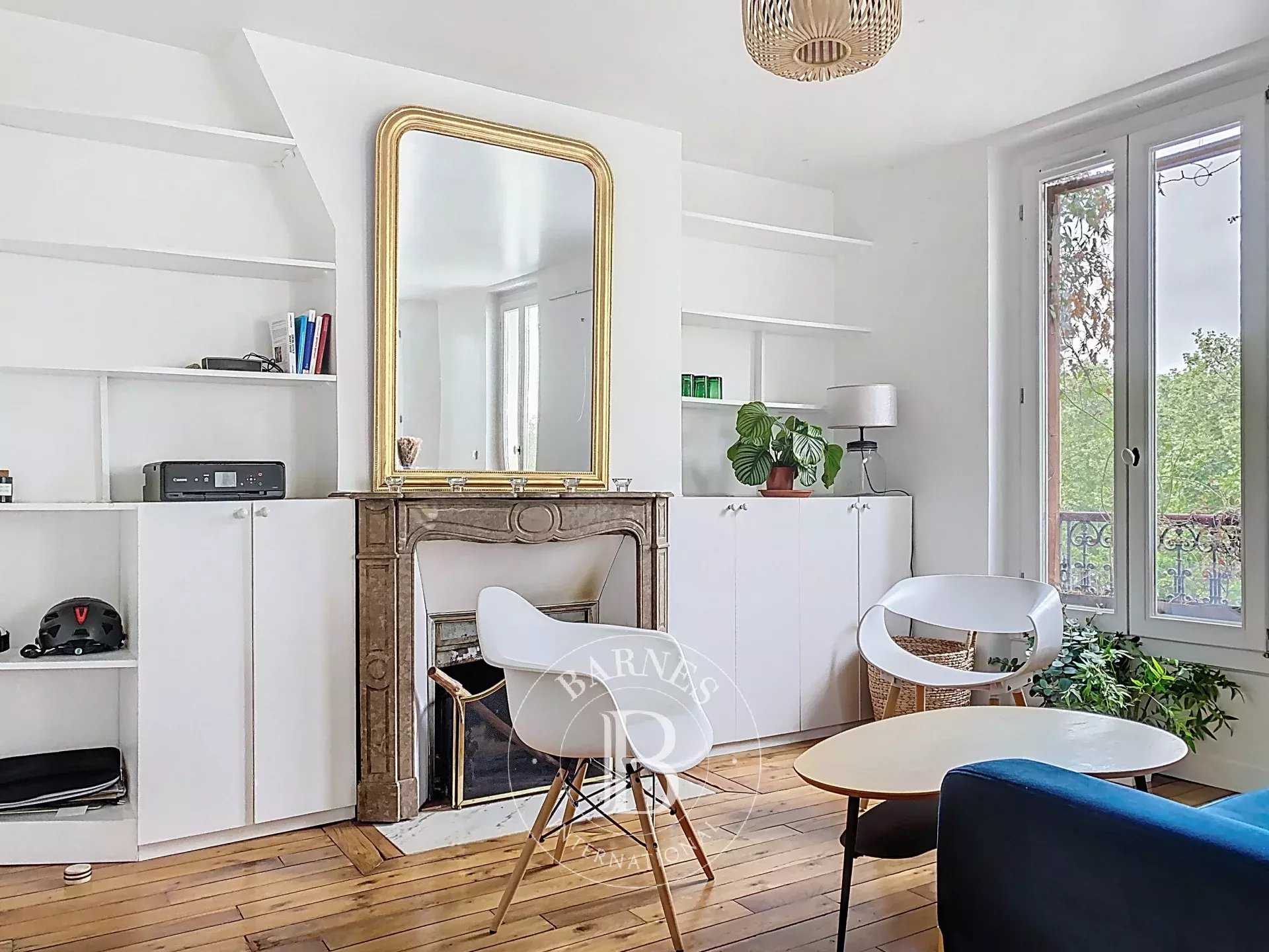 Appartement Paris 75010  -  ref 85967223 (picture 1)