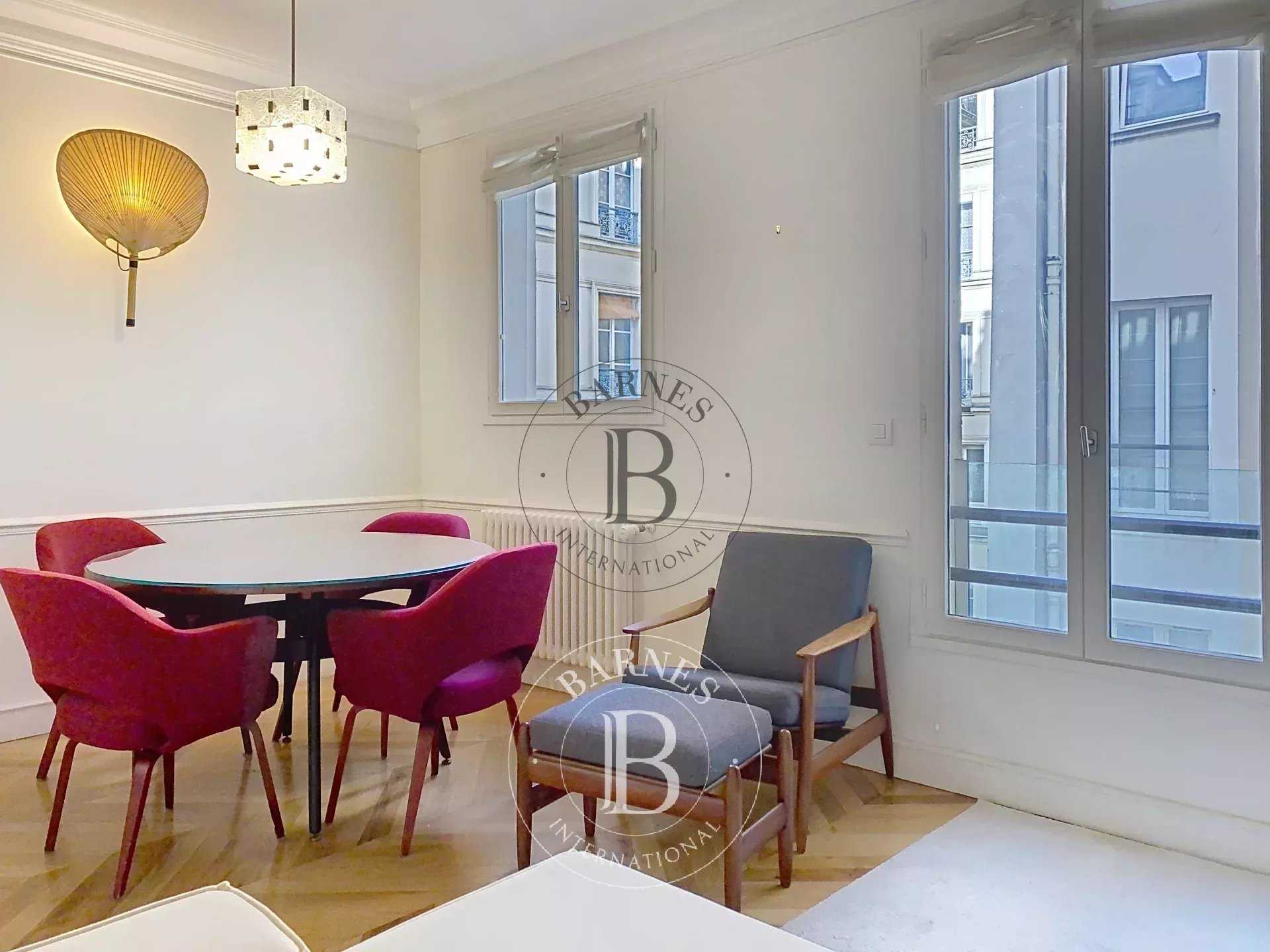 Appartement Paris 75009  -  ref 83340110 (picture 3)