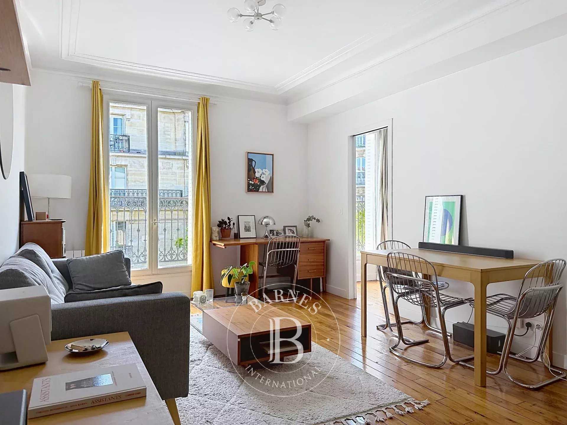 Apartment Paris 75018  -  ref 87125114 (picture 3)