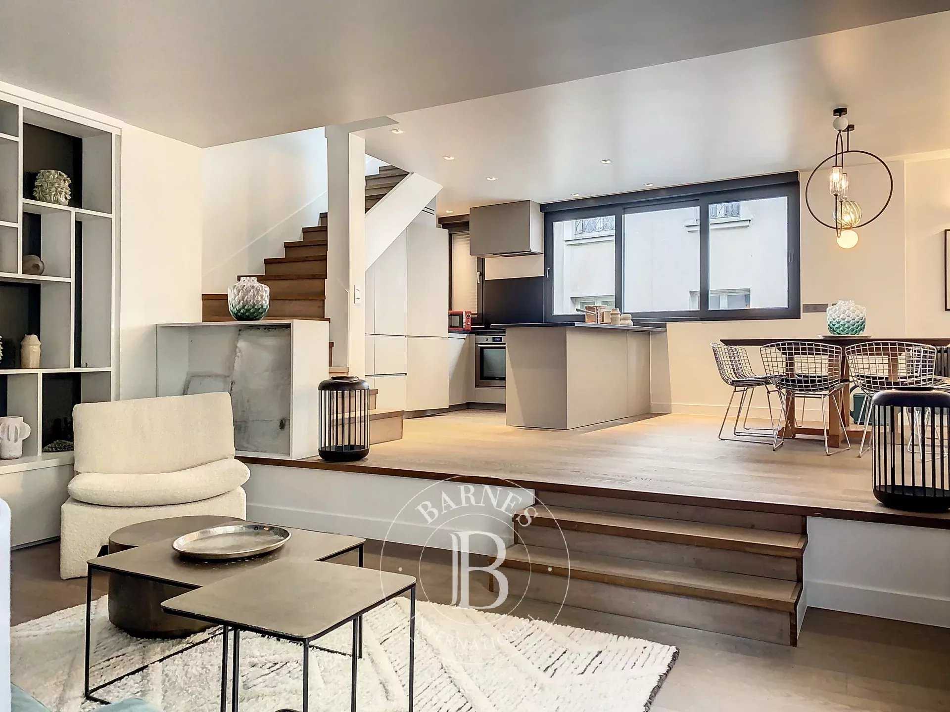 House Paris 75018  -  ref 83433260 (picture 2)