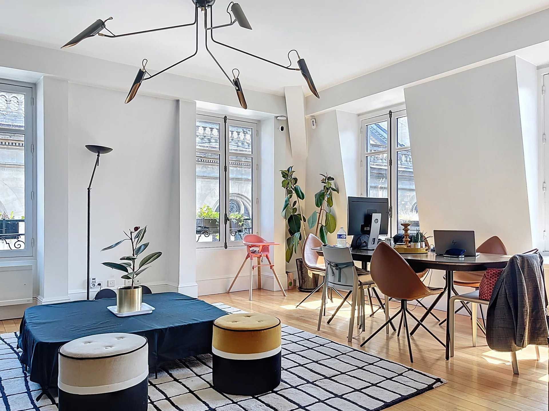 Piso Paris 75009  -  ref 85901641 (picture 1)