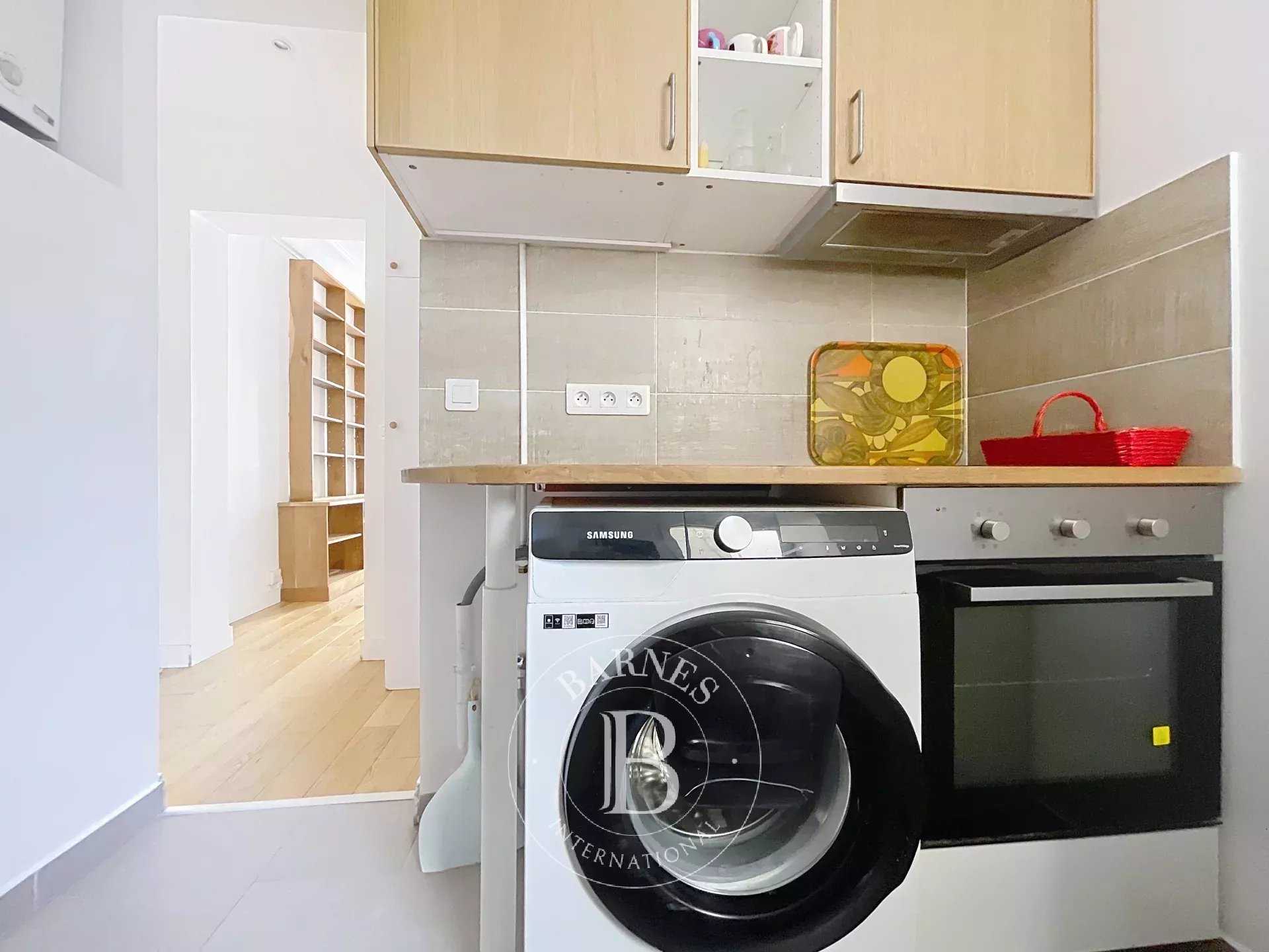 Apartment Paris 75010  -  ref 86083871 (picture 3)