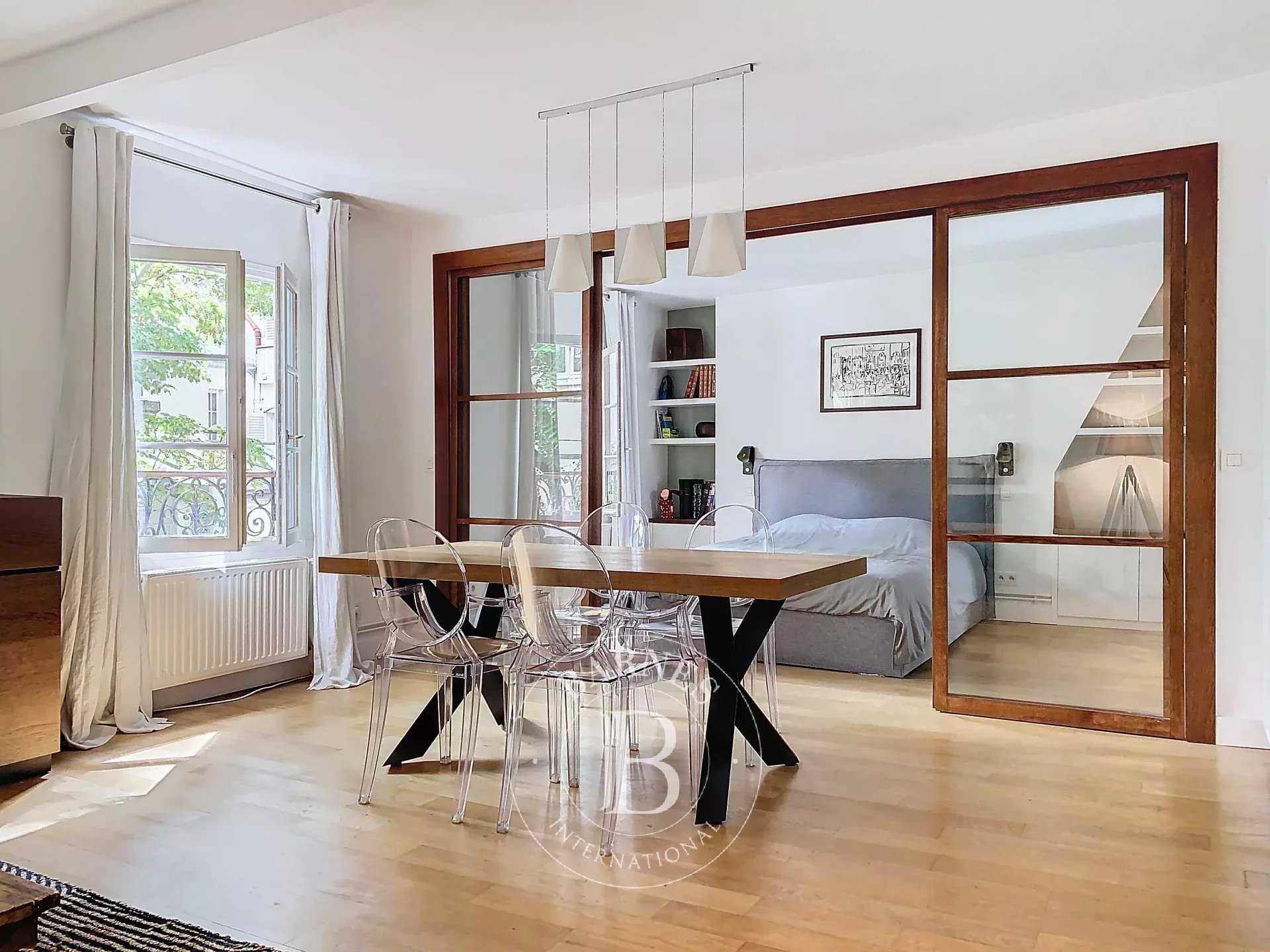 Paris  - Appartement 2 Pi&egrave;ces, 1 Chambre