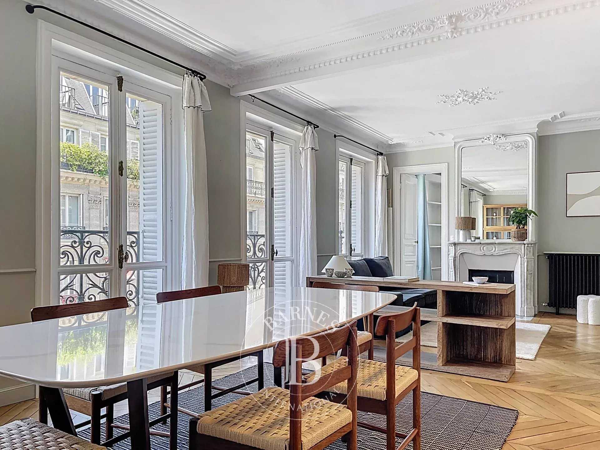 Piso Paris 75009  -  ref 85949489 (picture 1)