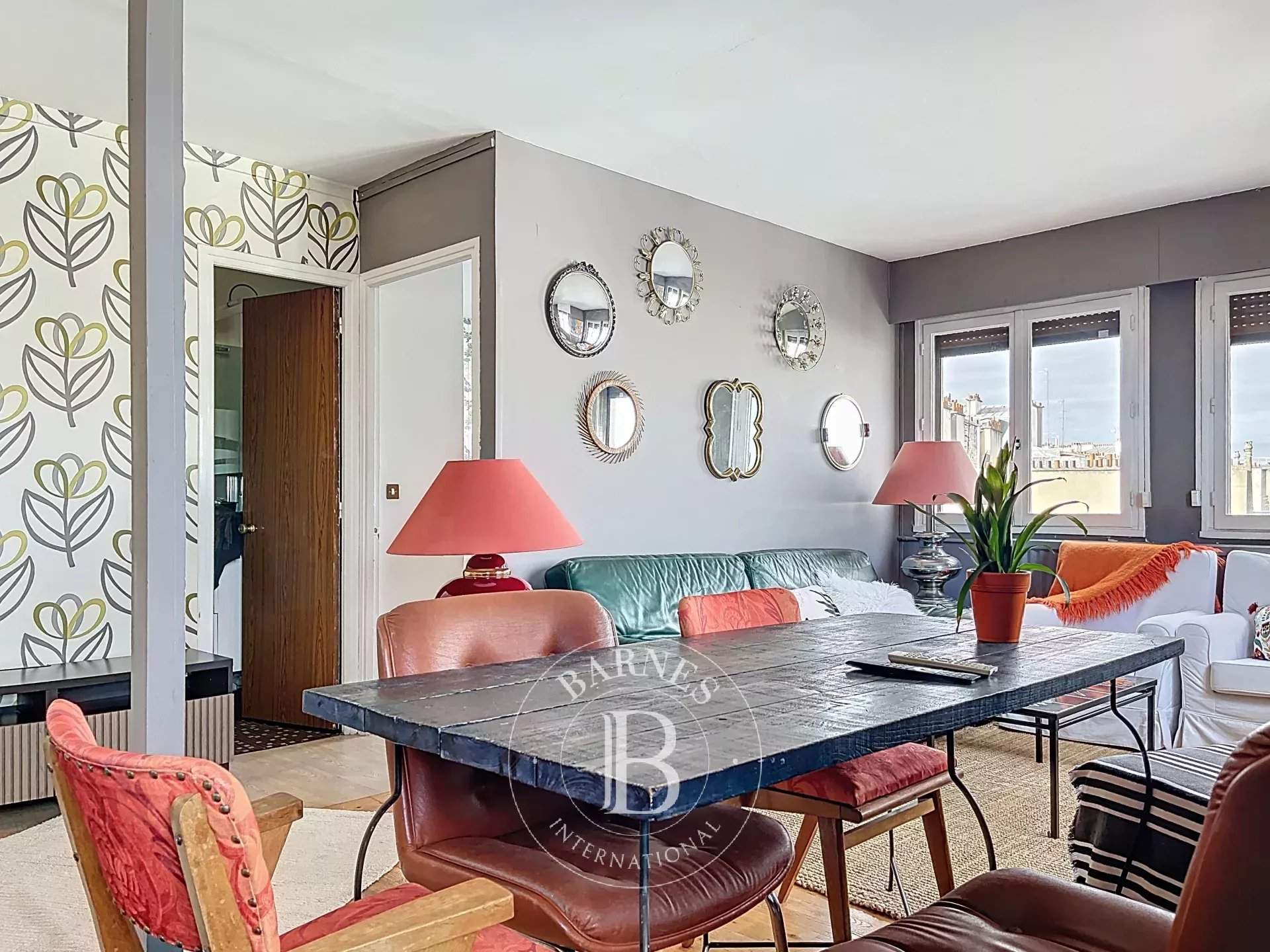 Paris  - Piso 2 Cuartos, 1 Habitacion - picture 1