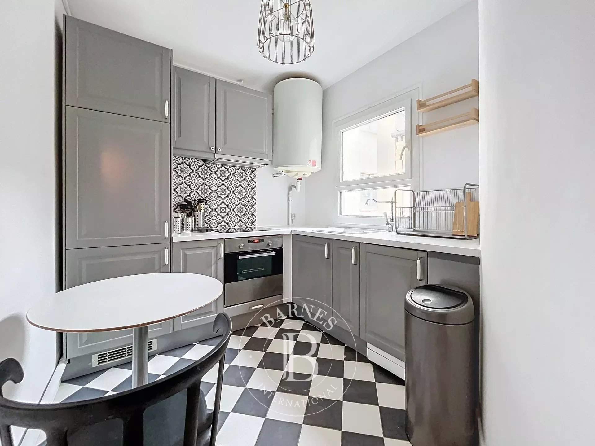 Paris  - Piso 3 Cuartos 2 Habitaciones - picture 2