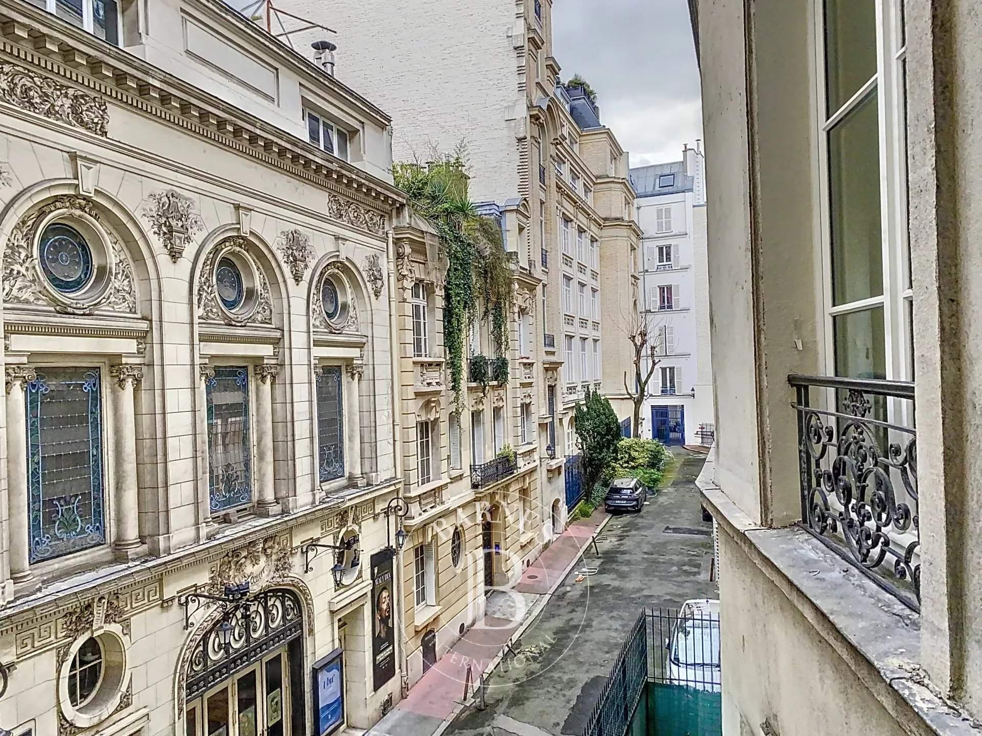 Paris  - Appartement 5 Pièces 4 Chambres - picture 10