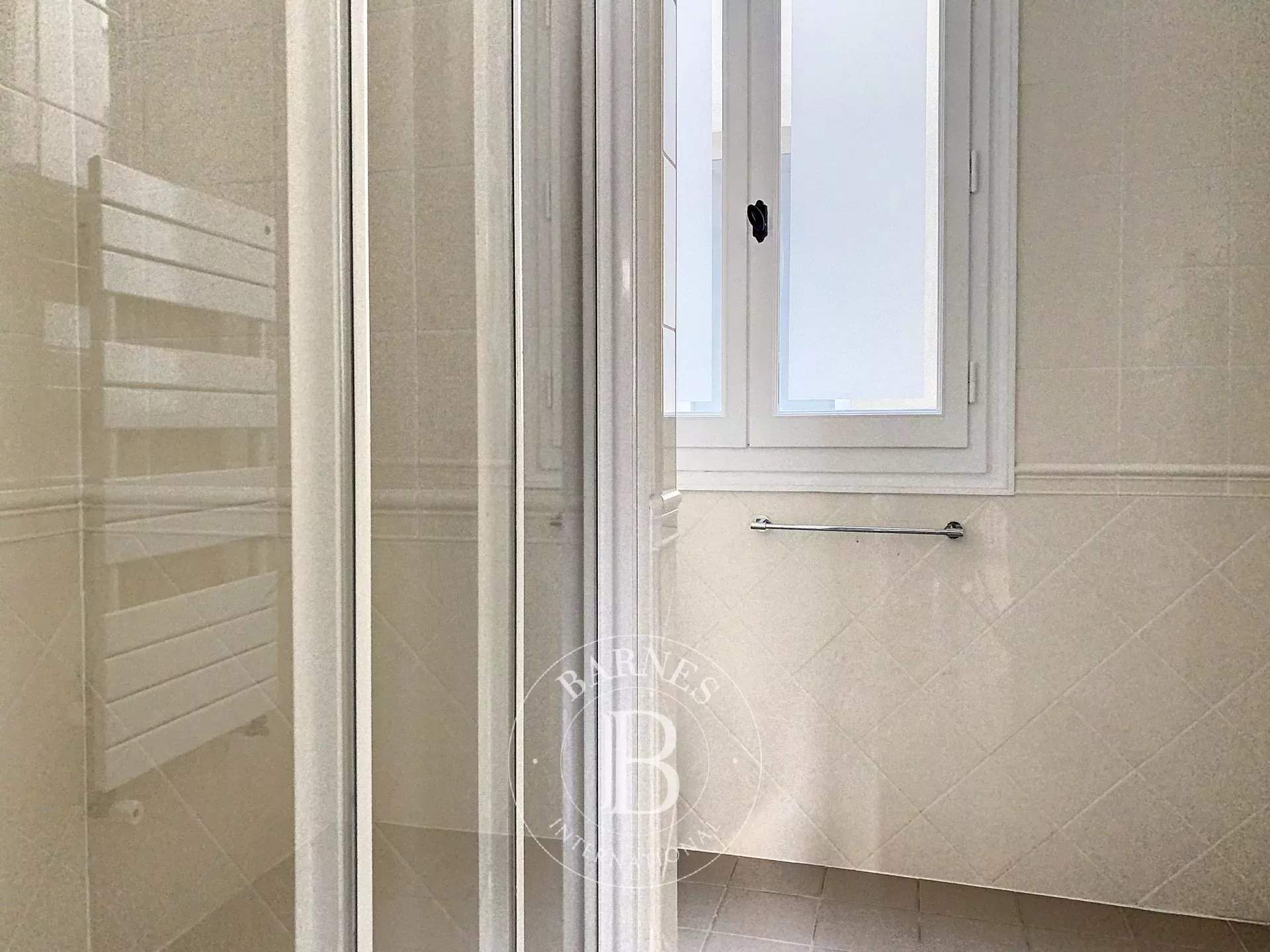 Paris  - Appartement 6 Pièces 4 Chambres - picture 13