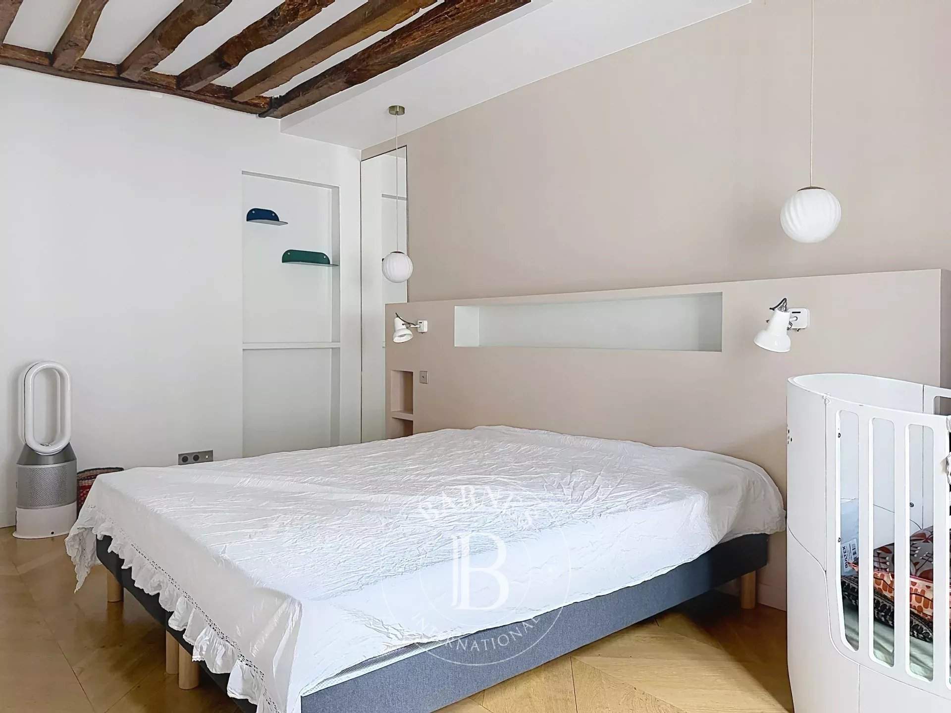Paris  - Appartement 6 Pi&egrave;ces 4 Chambres - picture 9