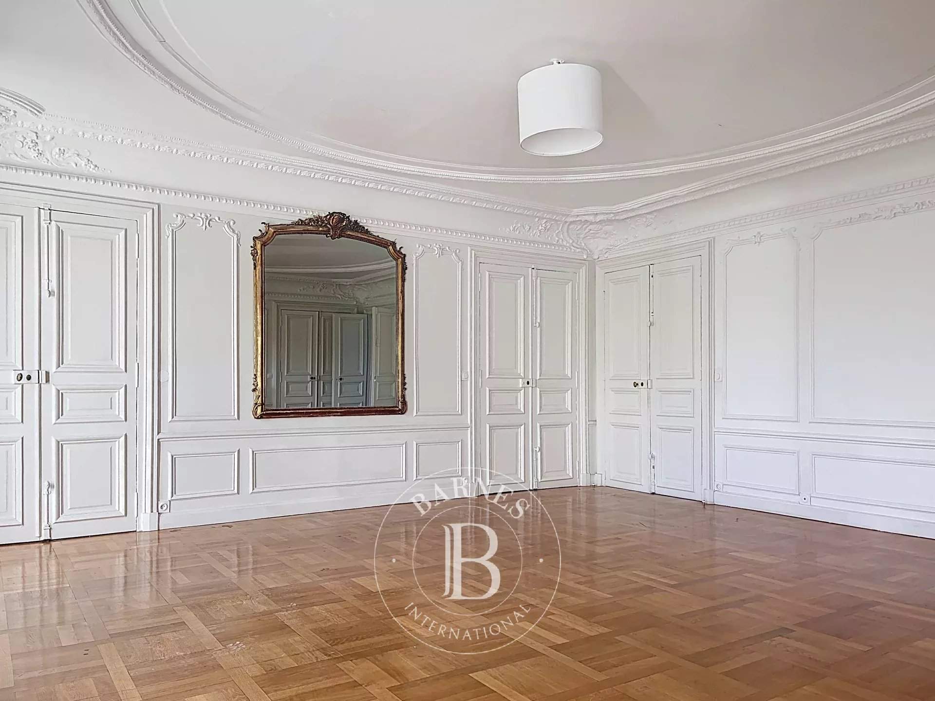 Paris  - Apartment 4 Bedrooms - picture 3