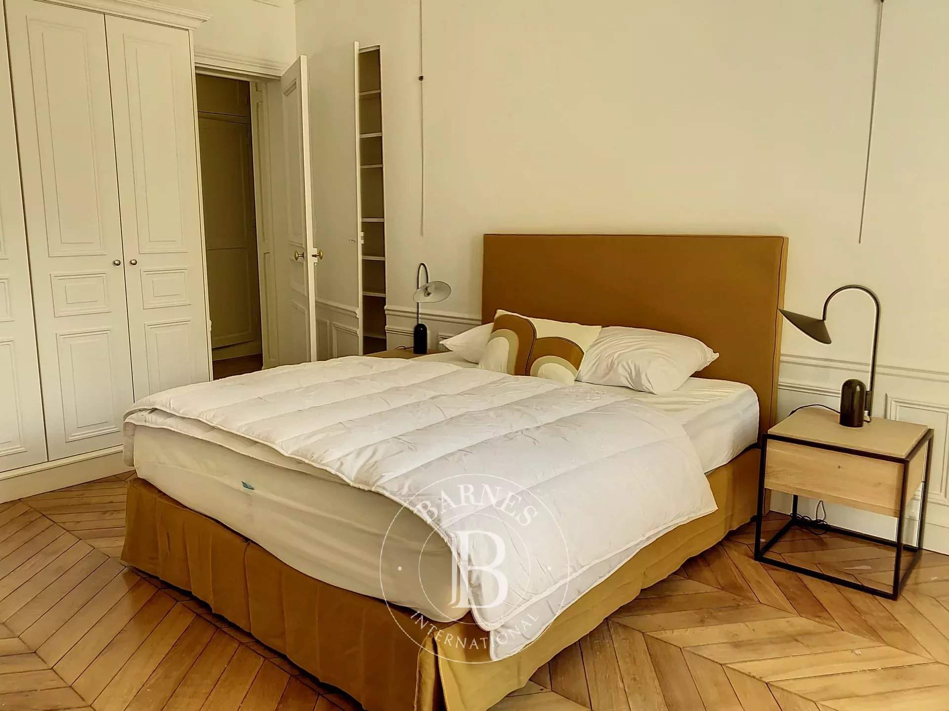 Paris  - Appartement 6 Pièces 4 Chambres - picture 12