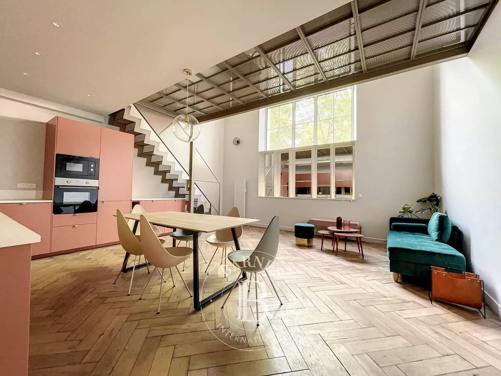 Paris  - Appartement 4 Pièces 2 Chambres - picture 1