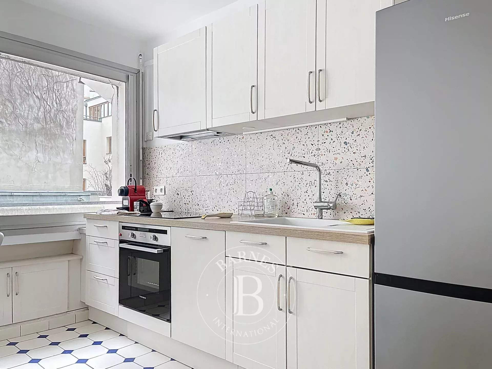 Paris  - Apartment 2 Bedrooms - picture 12