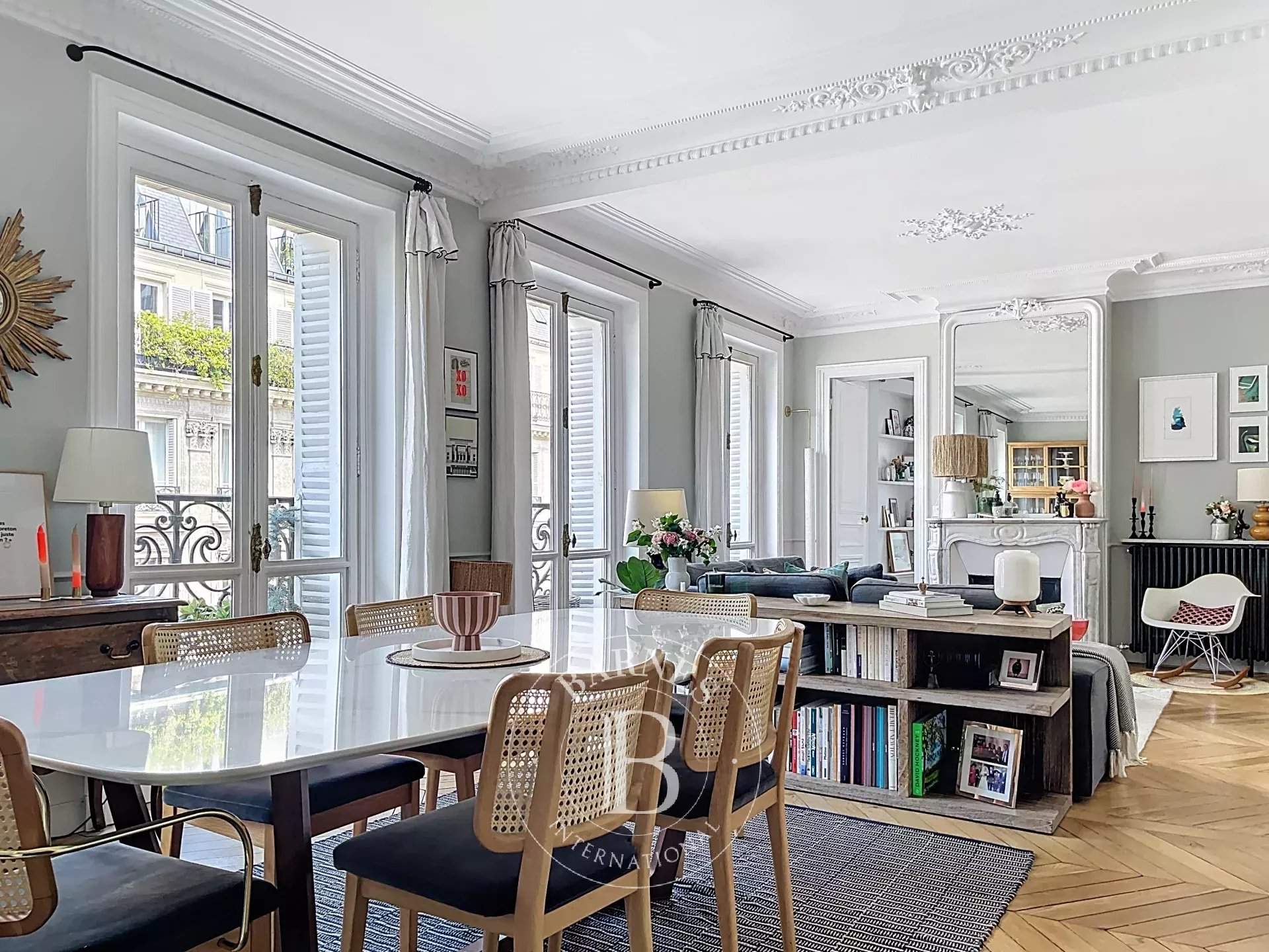 Paris  - Apartment 3 Bedrooms - picture 1