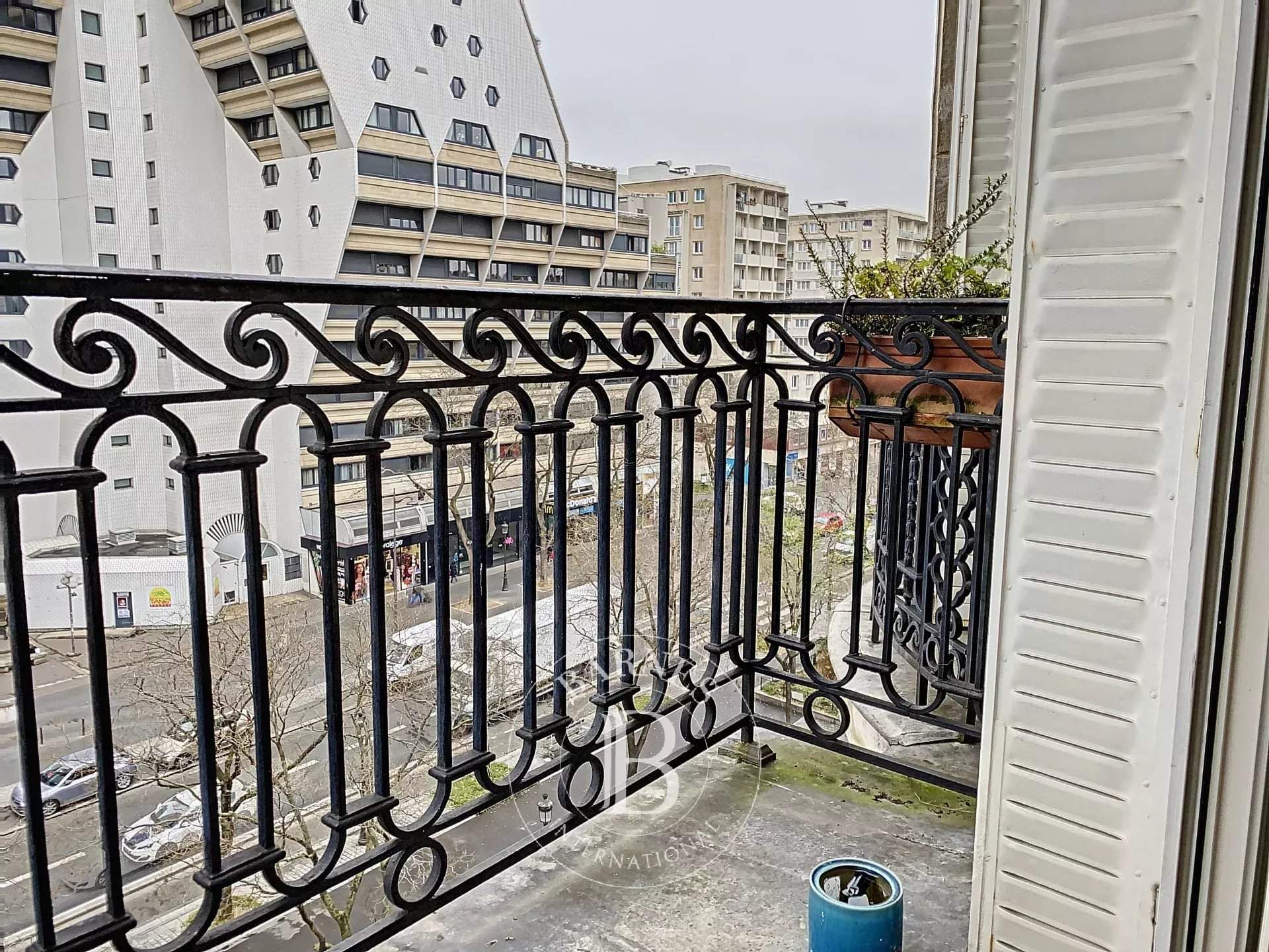Paris  - Appartement 3 Pi&egrave;ces, 1 Chambre - picture 12